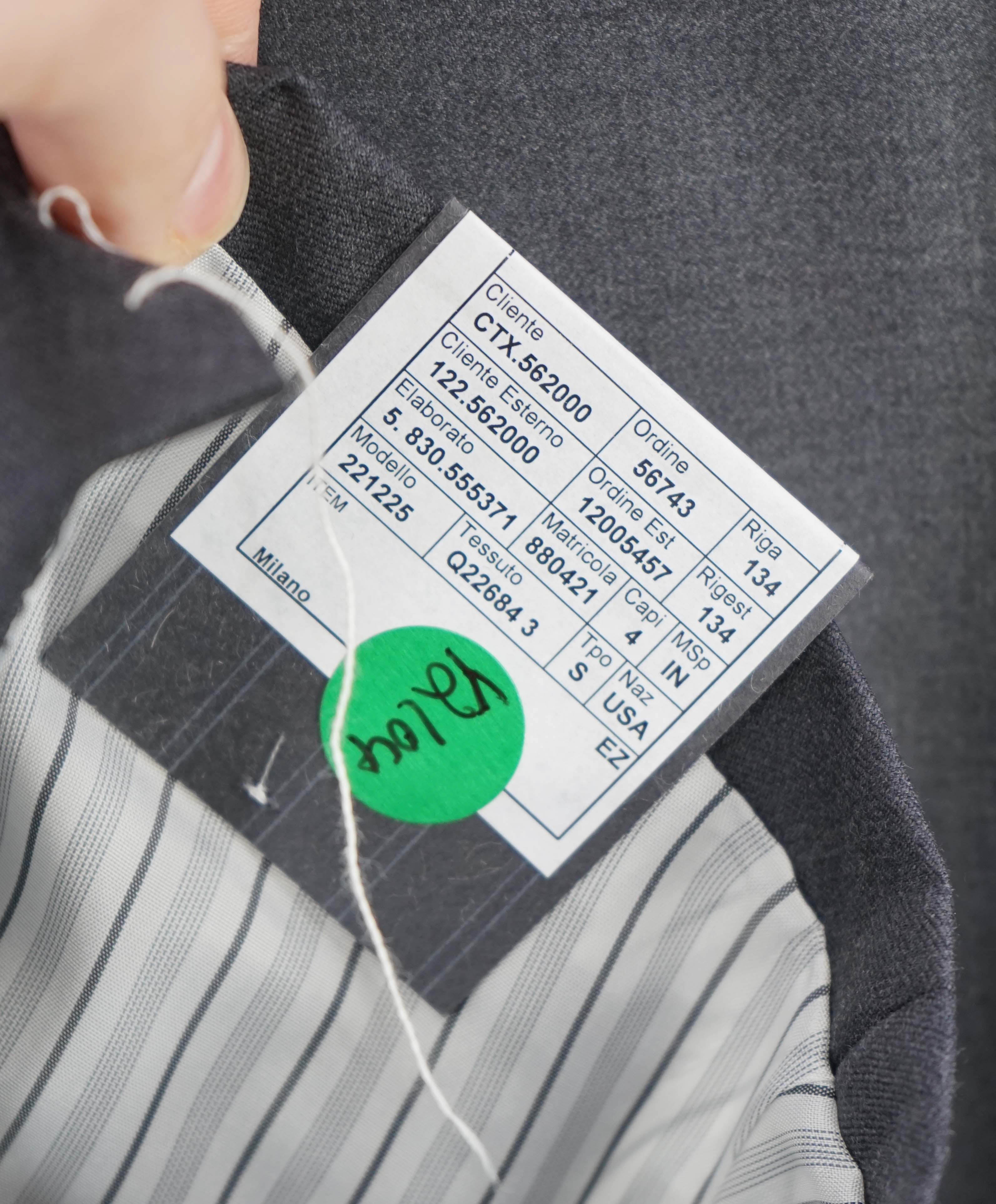 $3,295 ERMENEGILDO ZEGNA -"TROFEO" Solid GRAY Closet Staple Blazer - 48L