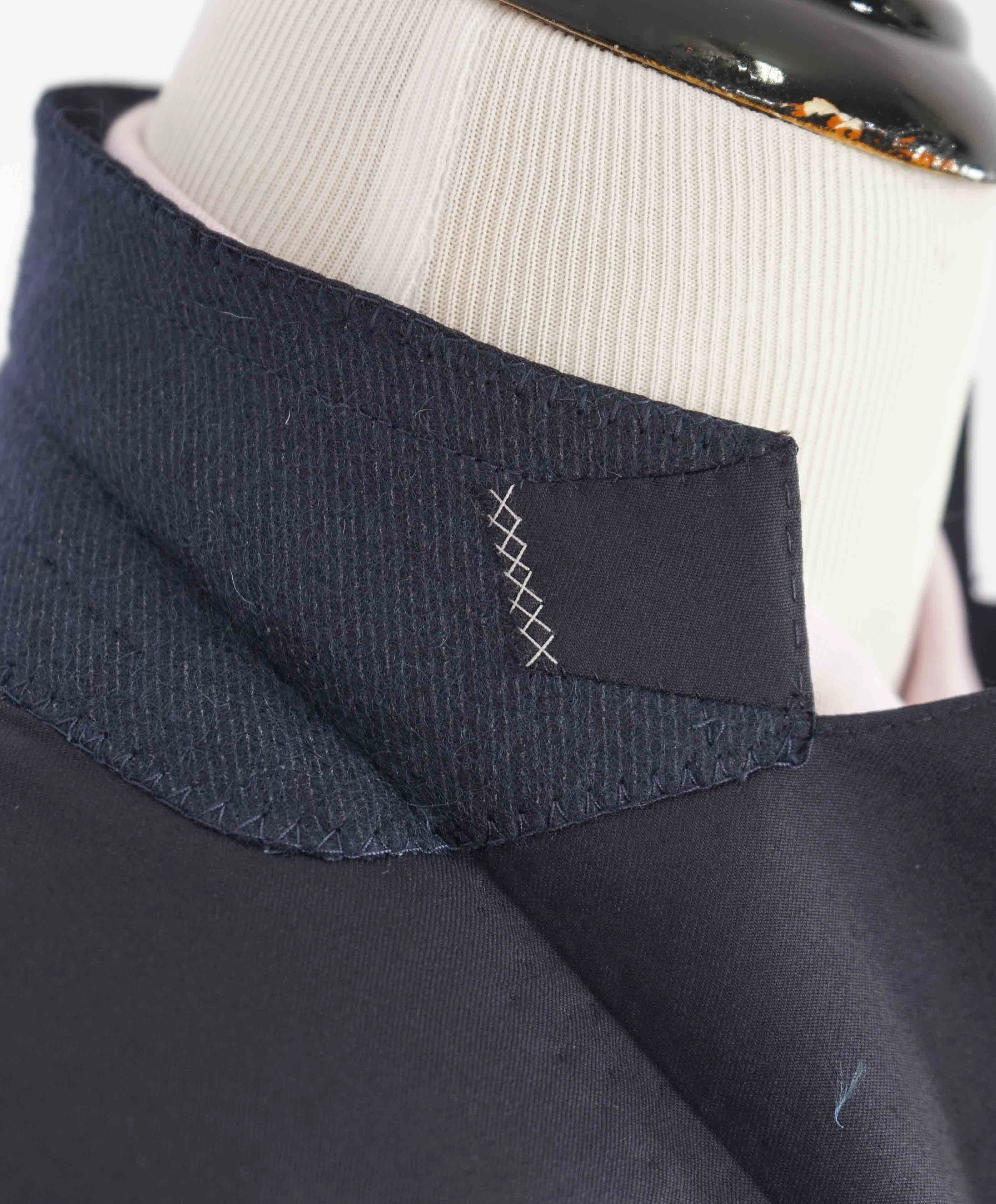 $3,250 ERMENEGILDO ZEGNA - "MICRONSPHERE" *Closet Staple* Navy Suit - 46R