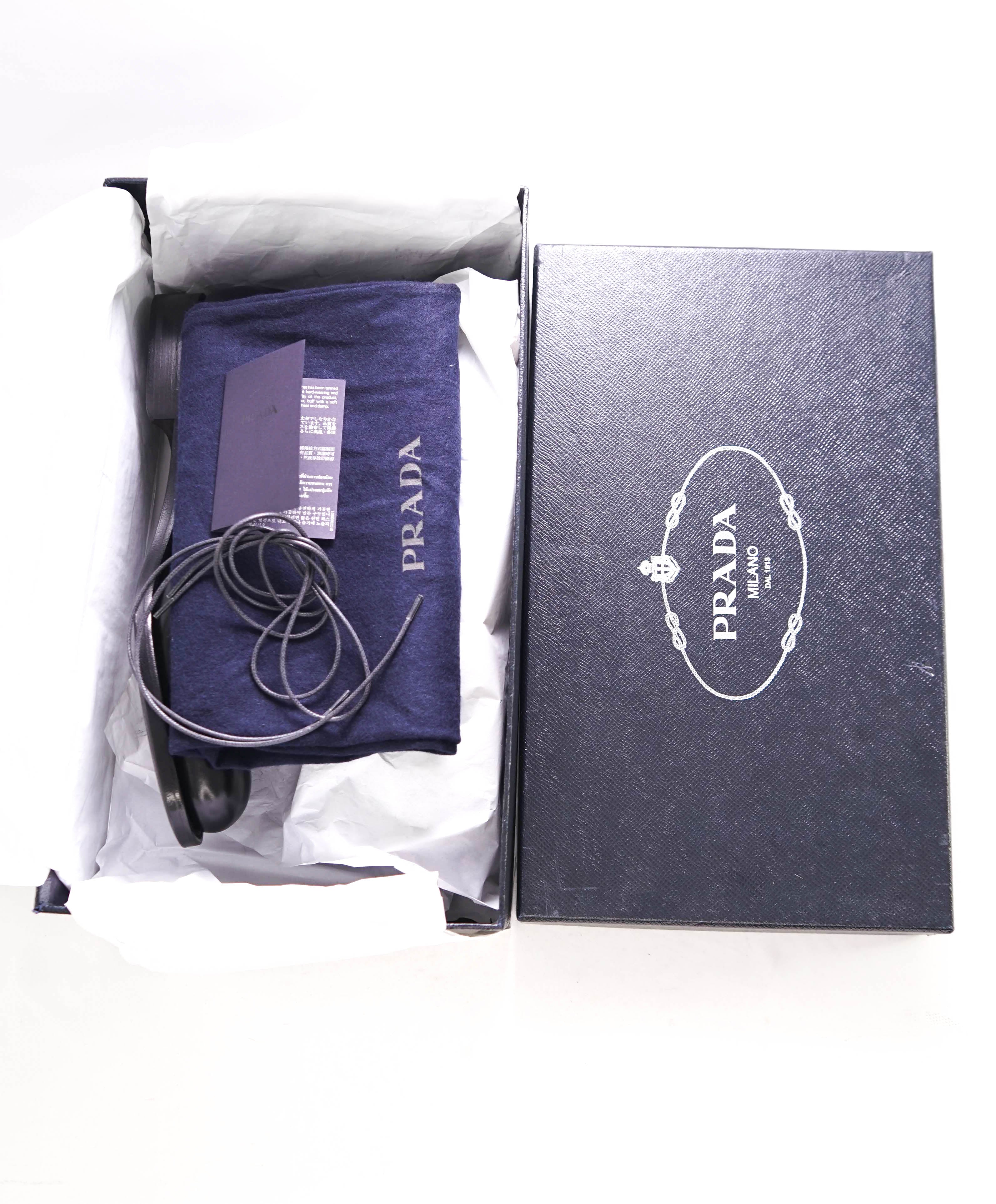 $950 PRADA - Black Brushed Leather Oxfords - 8 US (7 Prada)