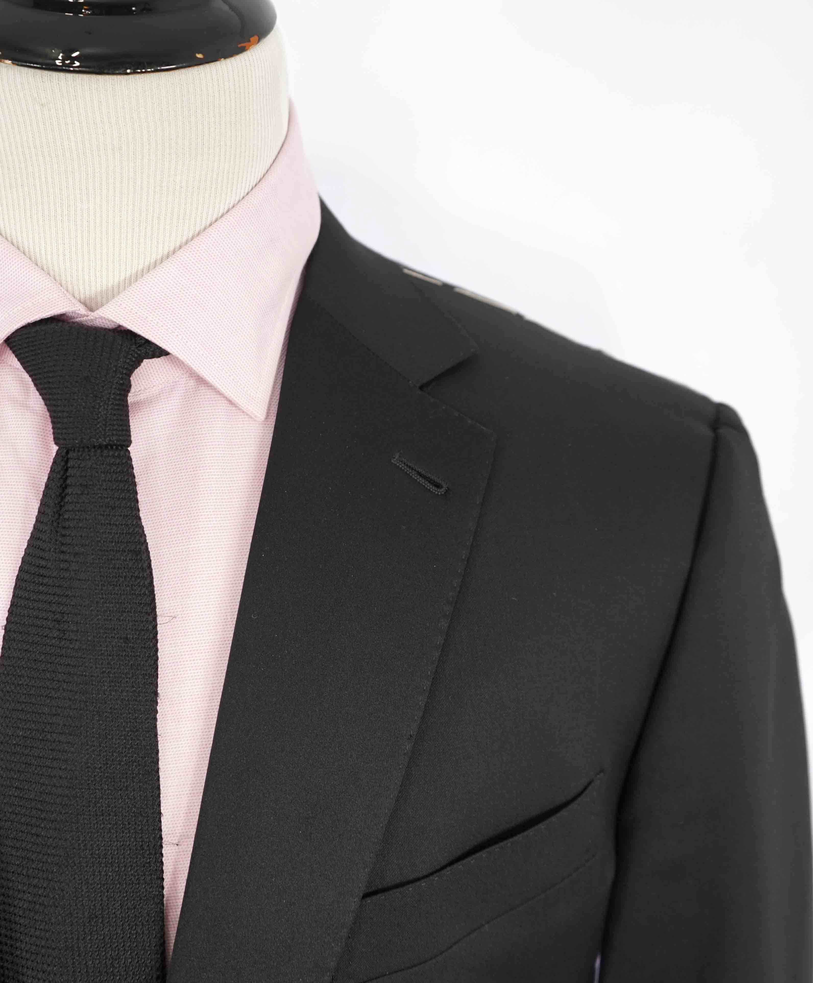 $3,995 ERMENEGILDO ZEGNA-"MULTISEASON" Notch Lapel Black Tuxedo- 44R