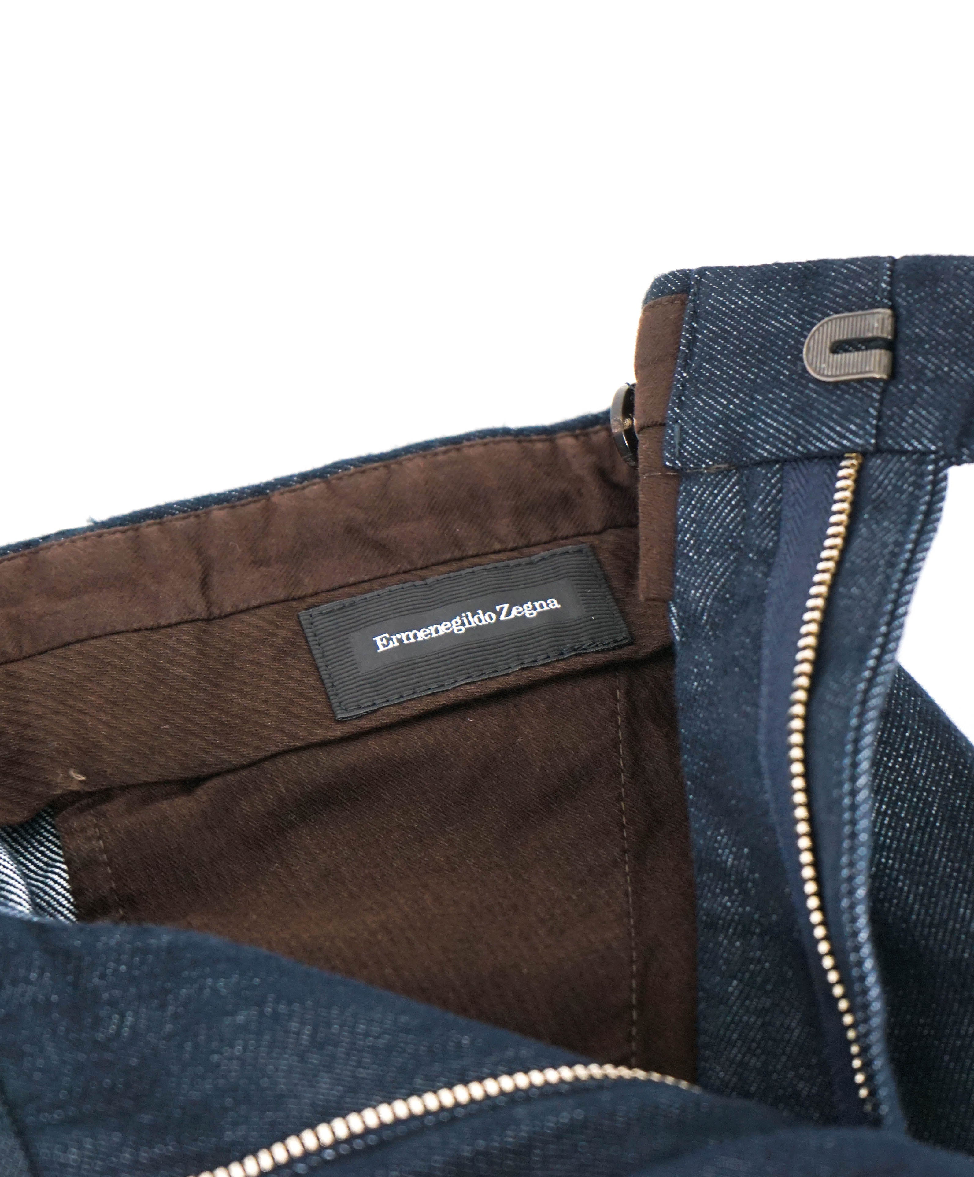 $895 ERMENEGILDO ZEGNA - SILK Modern Pleated Denim Pants - 35W