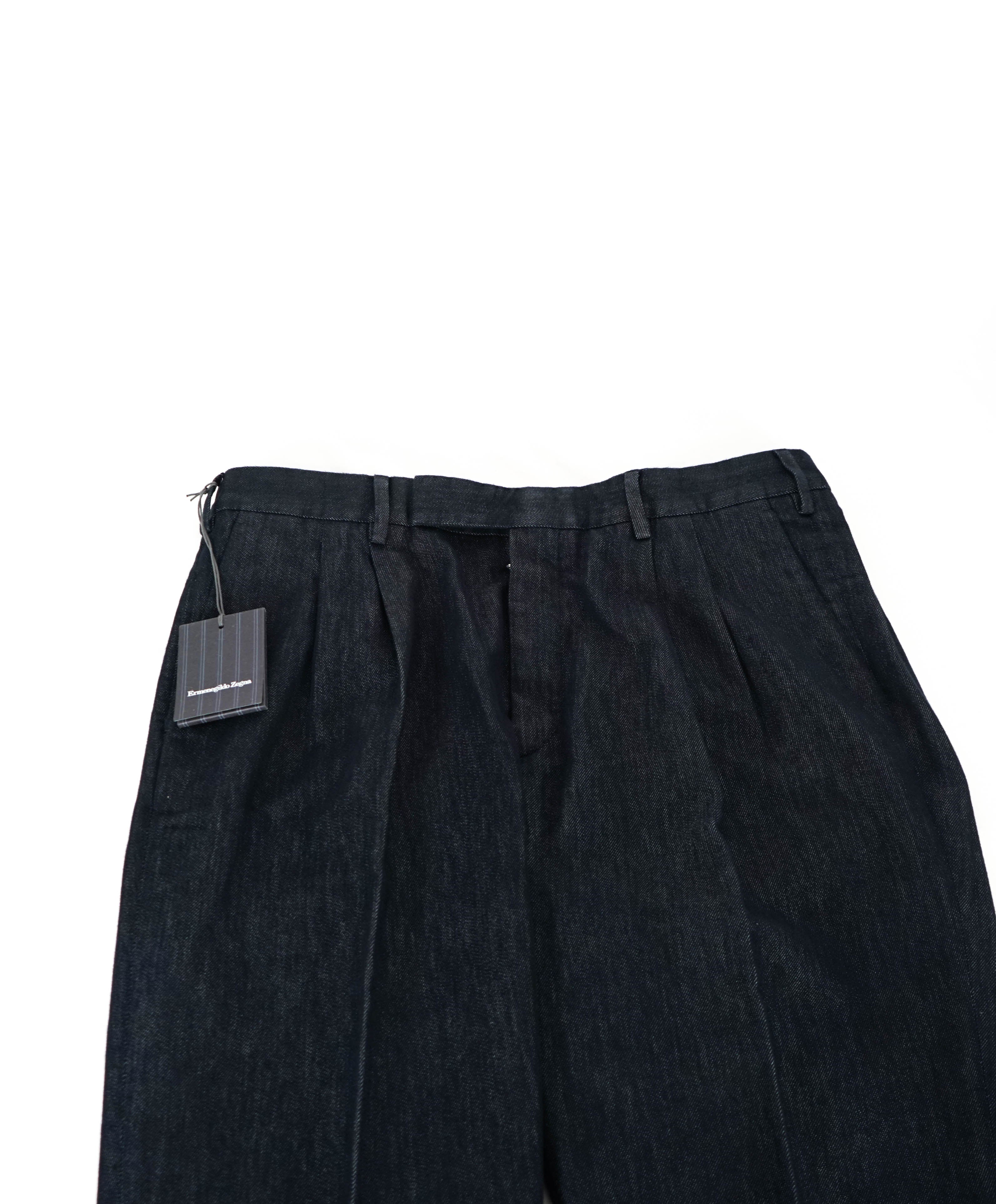 $895 ERMENEGILDO ZEGNA - SILK Modern Pleated Denim Pants - 35W