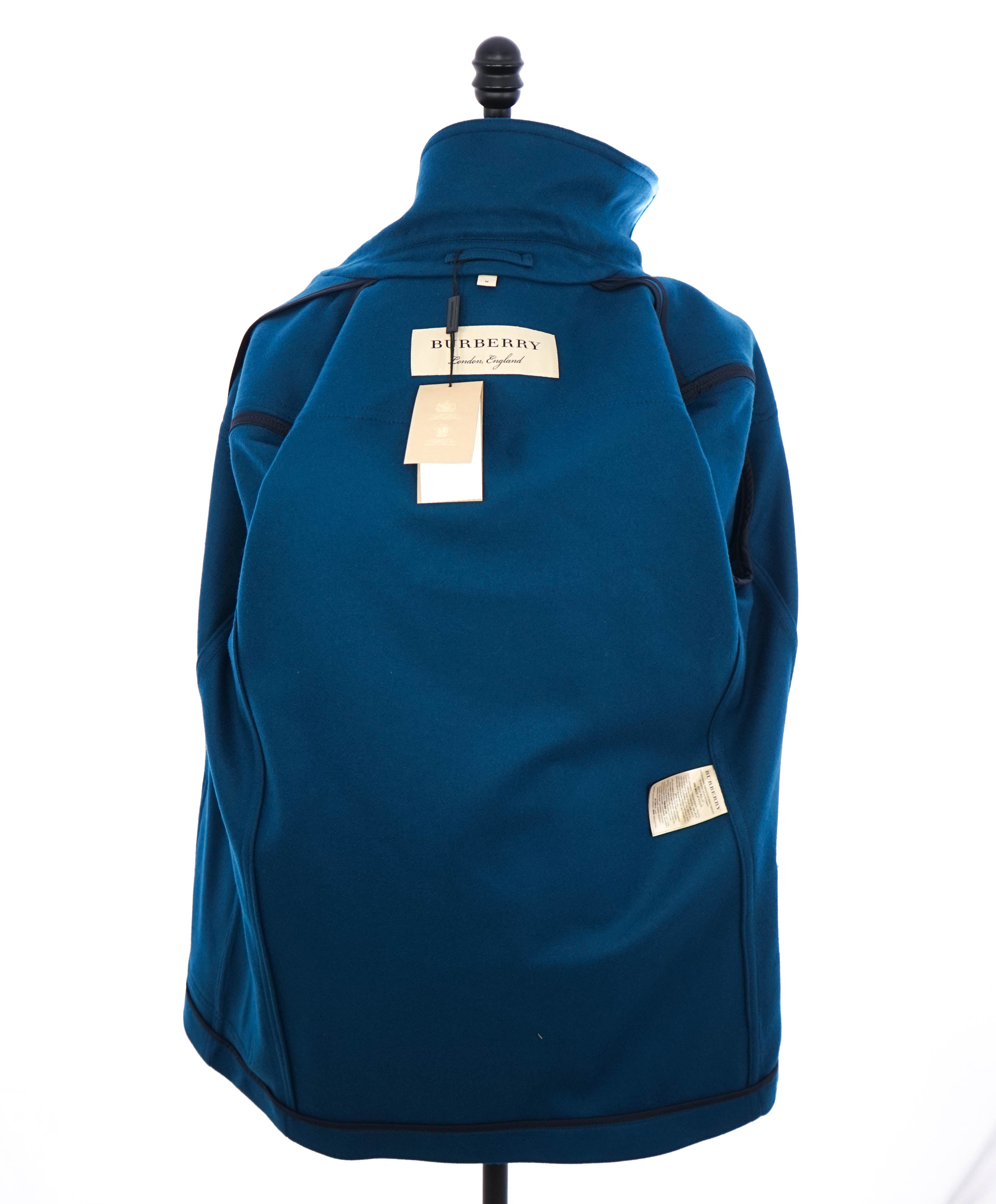 BURBERRY - CASHMERE/WOOL Blend Engraved Toggle Blue Coat - M