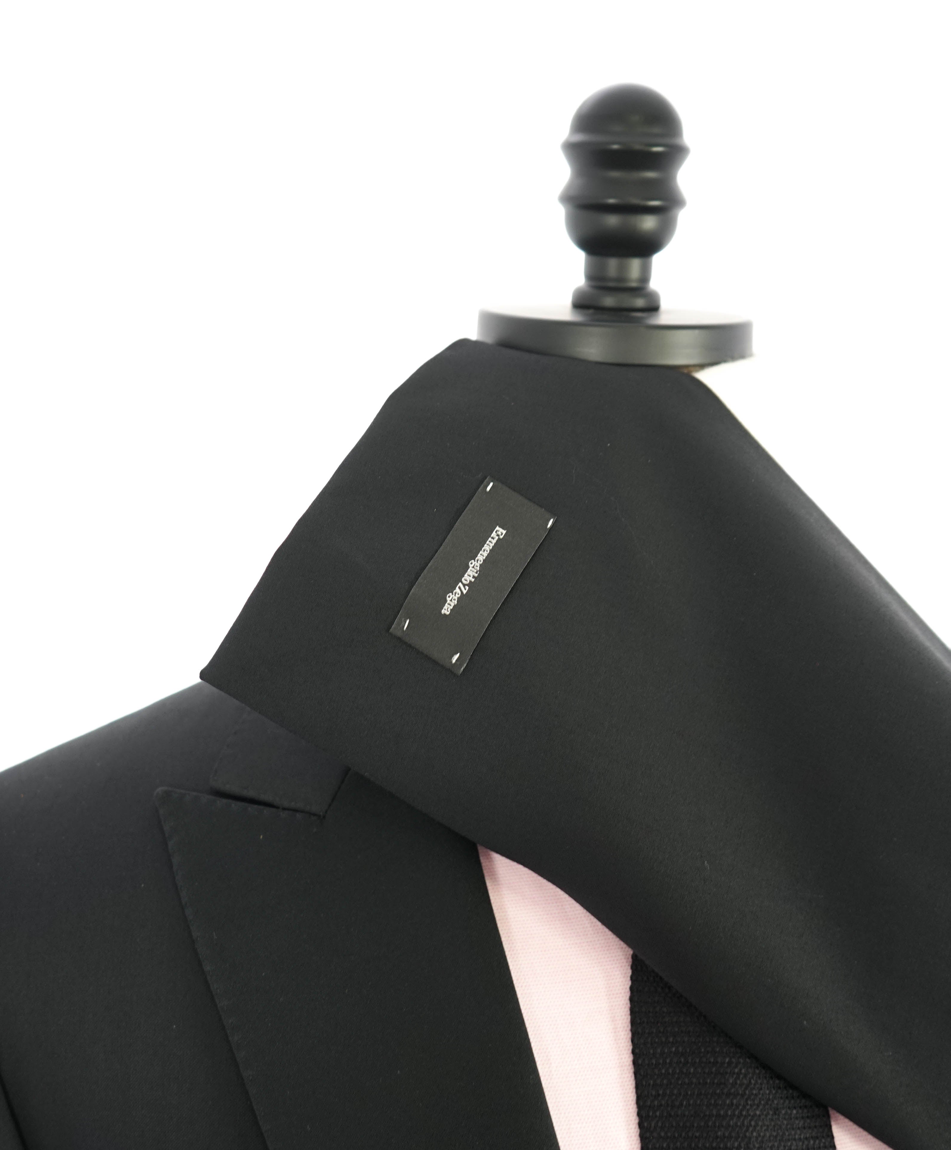 $3,995 ERMENEGILDO ZEGNA - PEAK LAPEL Black Wool Tuxedo- 46L