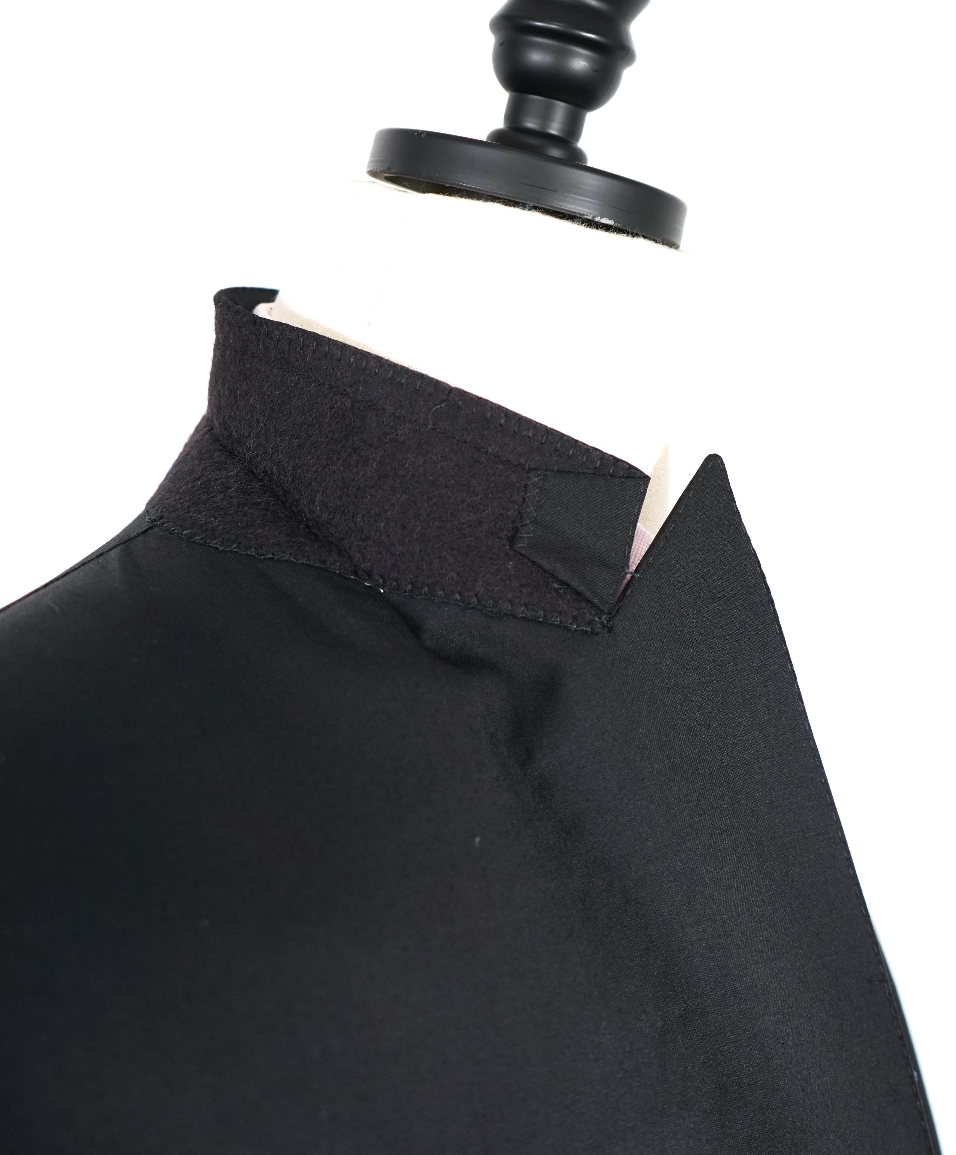 $3,995 ERMENEGILDO ZEGNA - PEAK LAPEL Black Wool Tuxedo- 46L