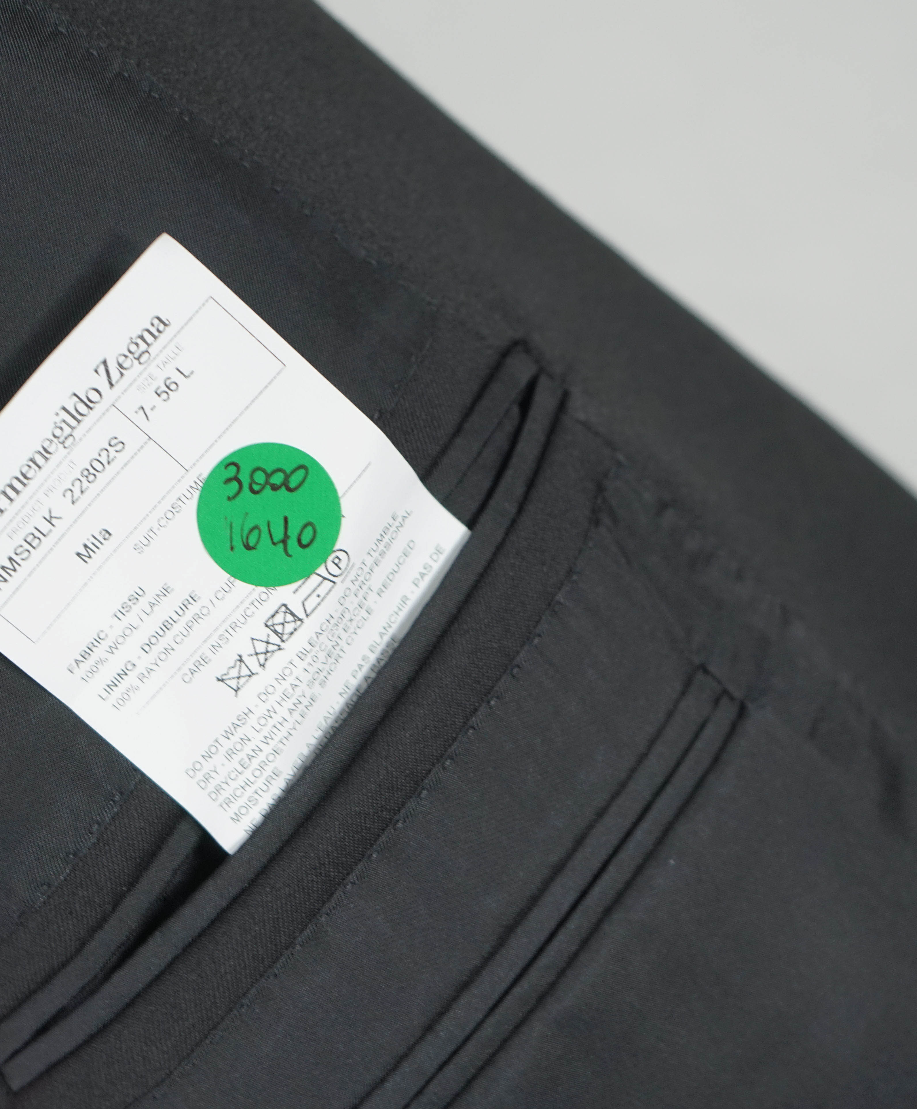 $3,995 ERMENEGILDO ZEGNA - PEAK LAPEL Black Wool Tuxedo- 46L