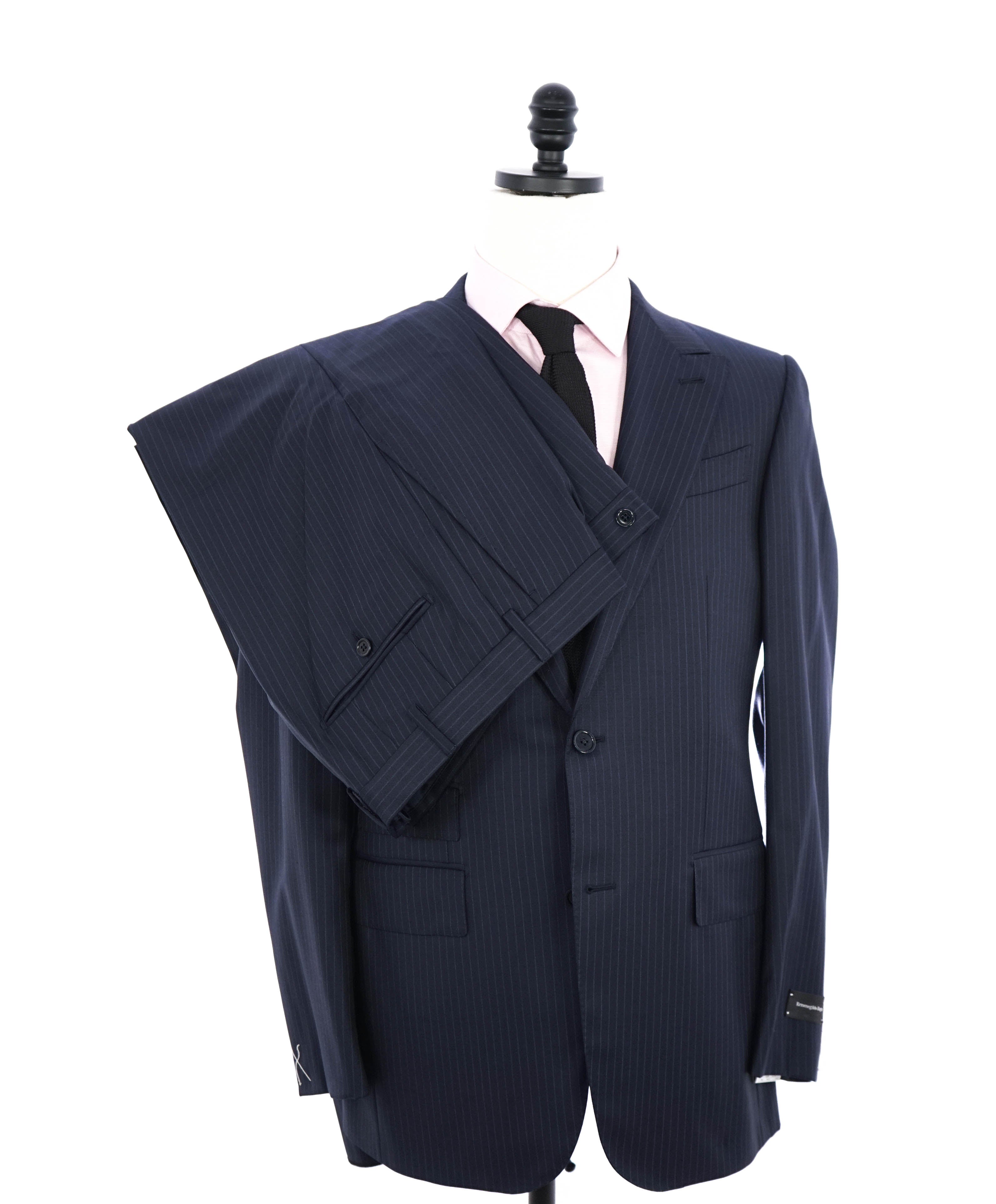 $3,000 ERMENEGILDO ZEGNA - "Manhattan" "MultiSeason" Wide Peak Lapel Suit - 38R