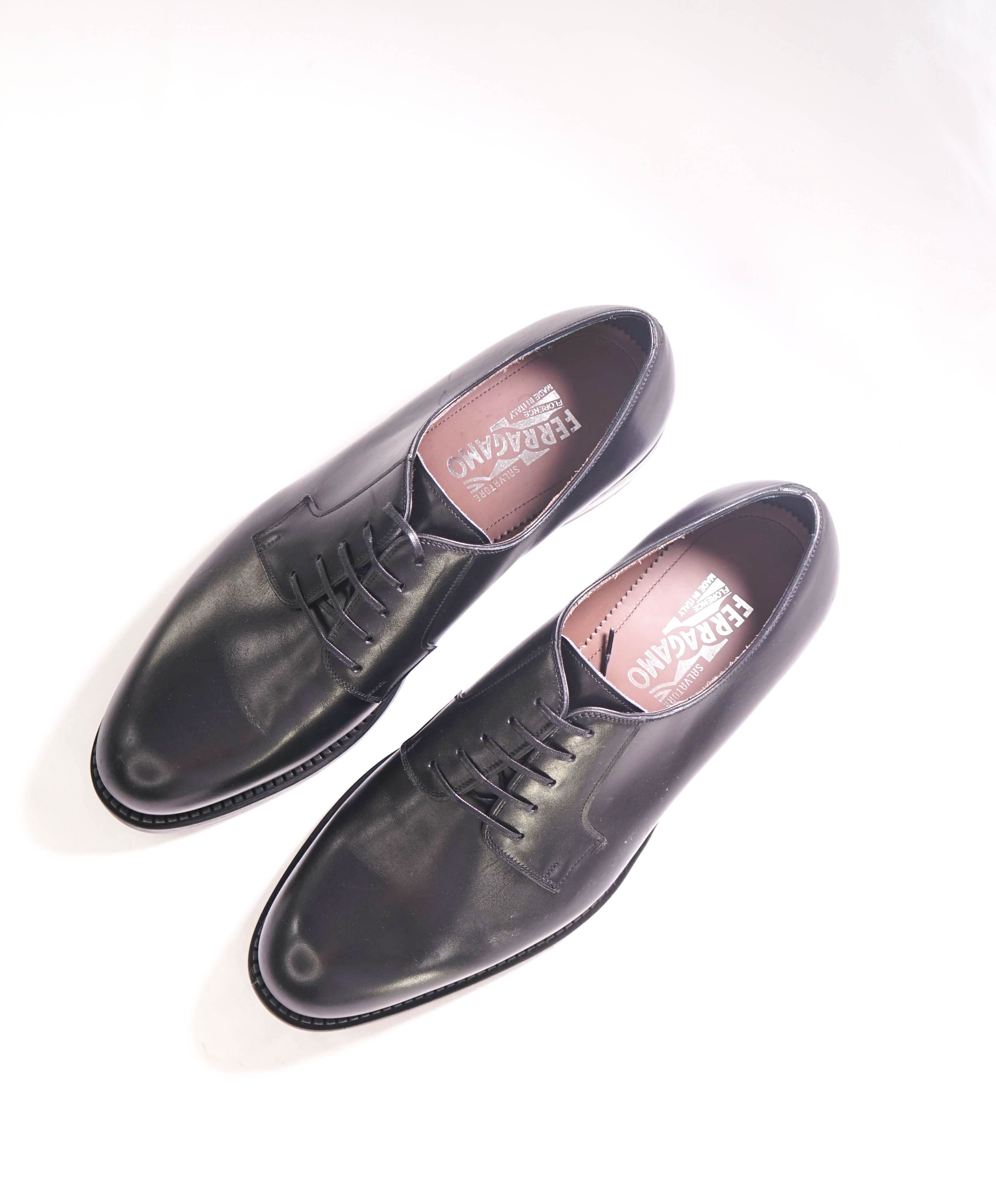 $895 SALVATORE FERRAGAMO - Black Leather Smooth Vamp Lace-Up Oxford - 10.5