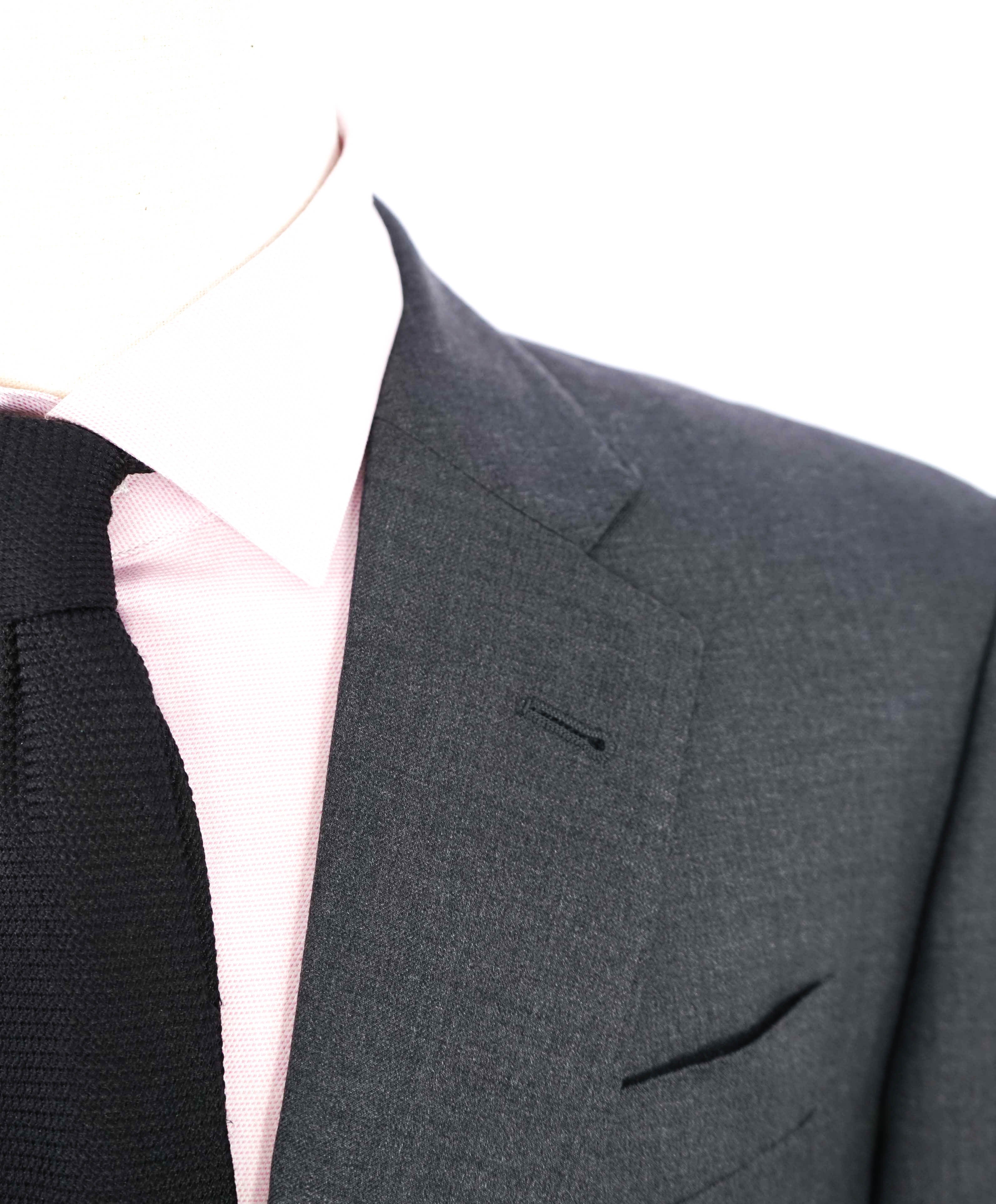 $1,995 EMPORIO ARMANI -Super 130's “G LINE” Gray Suit - 42L