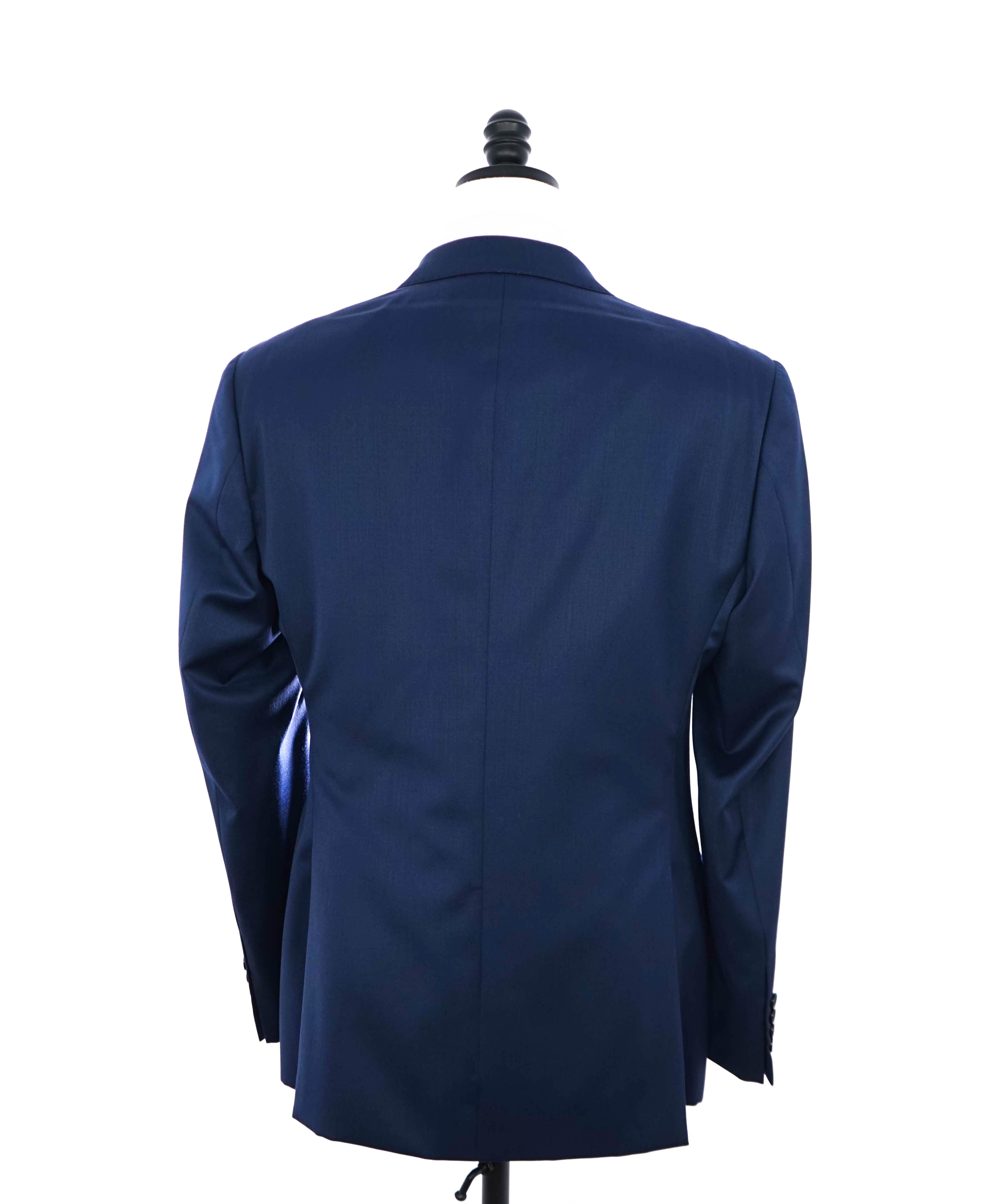 ARMANI COLLEZIONI - Cobalt Blue 2-Button Notch Lapel Suit - 40R