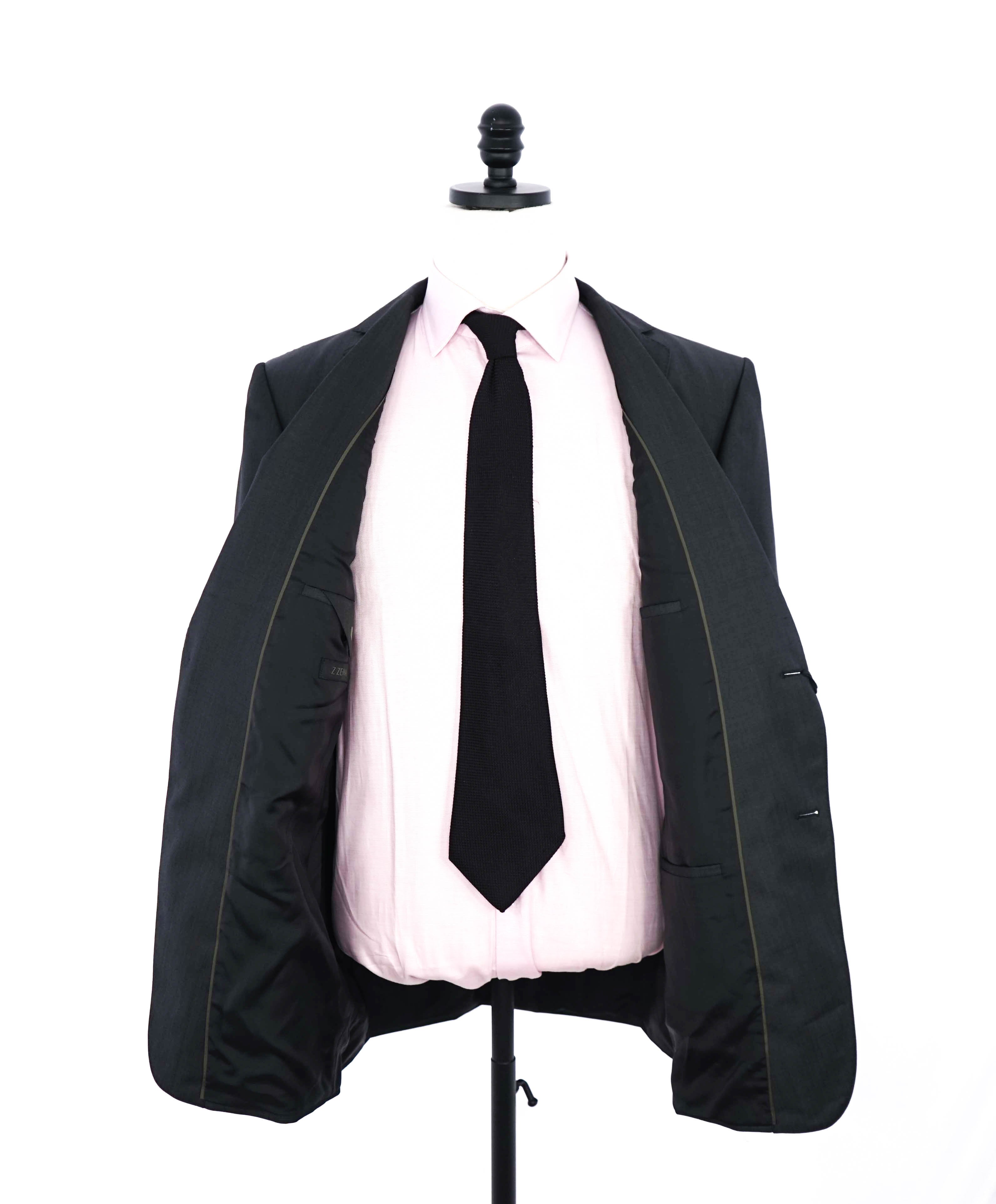 Z ZEGNA - MOHAIR/WOOL Blend Gray Slim Wool Suit - 34S US (44EU)