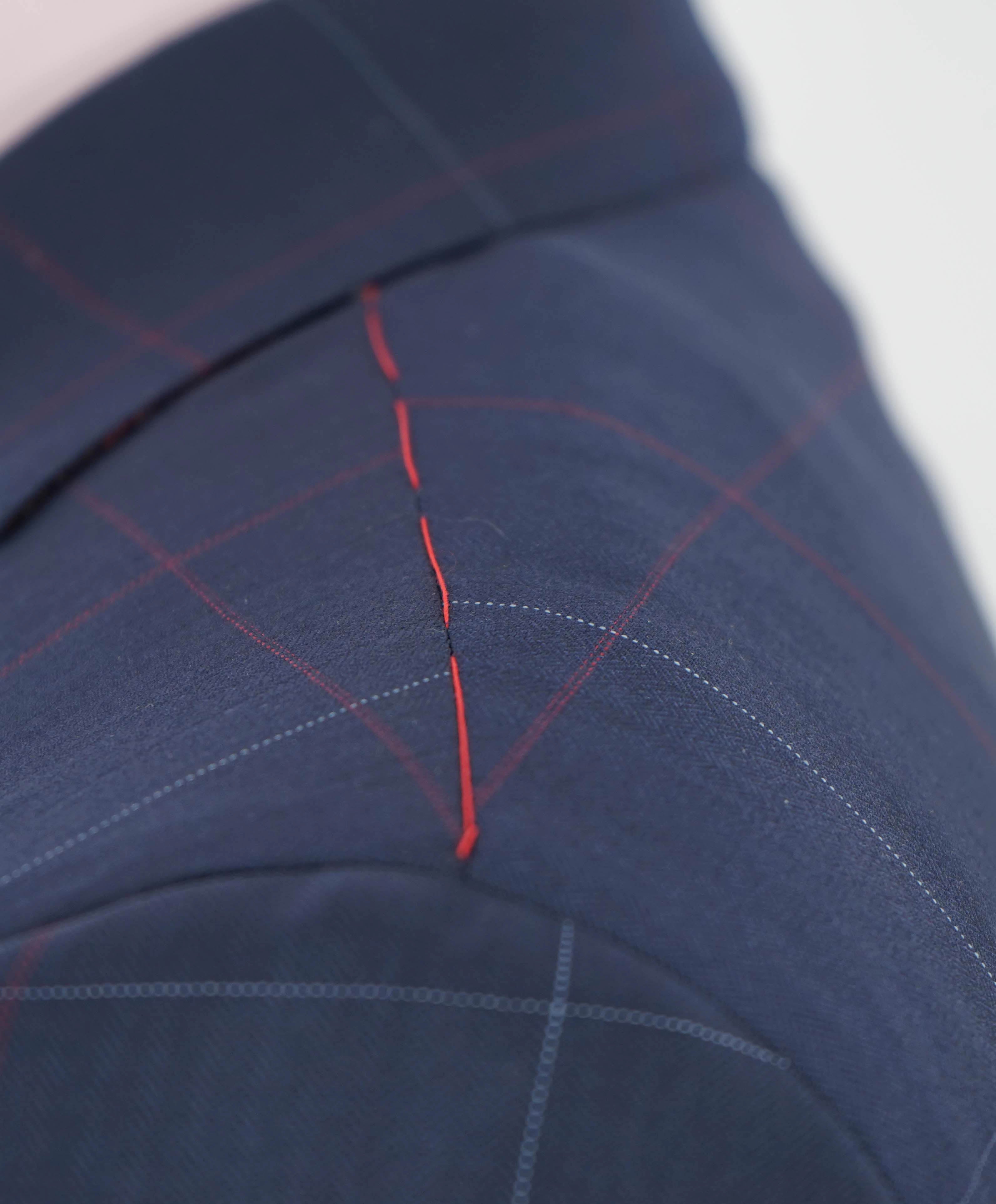 $4,250 ISAIA - Navy/Red Check *CLOSET STAPLE* Coral Pin Suit - 40R