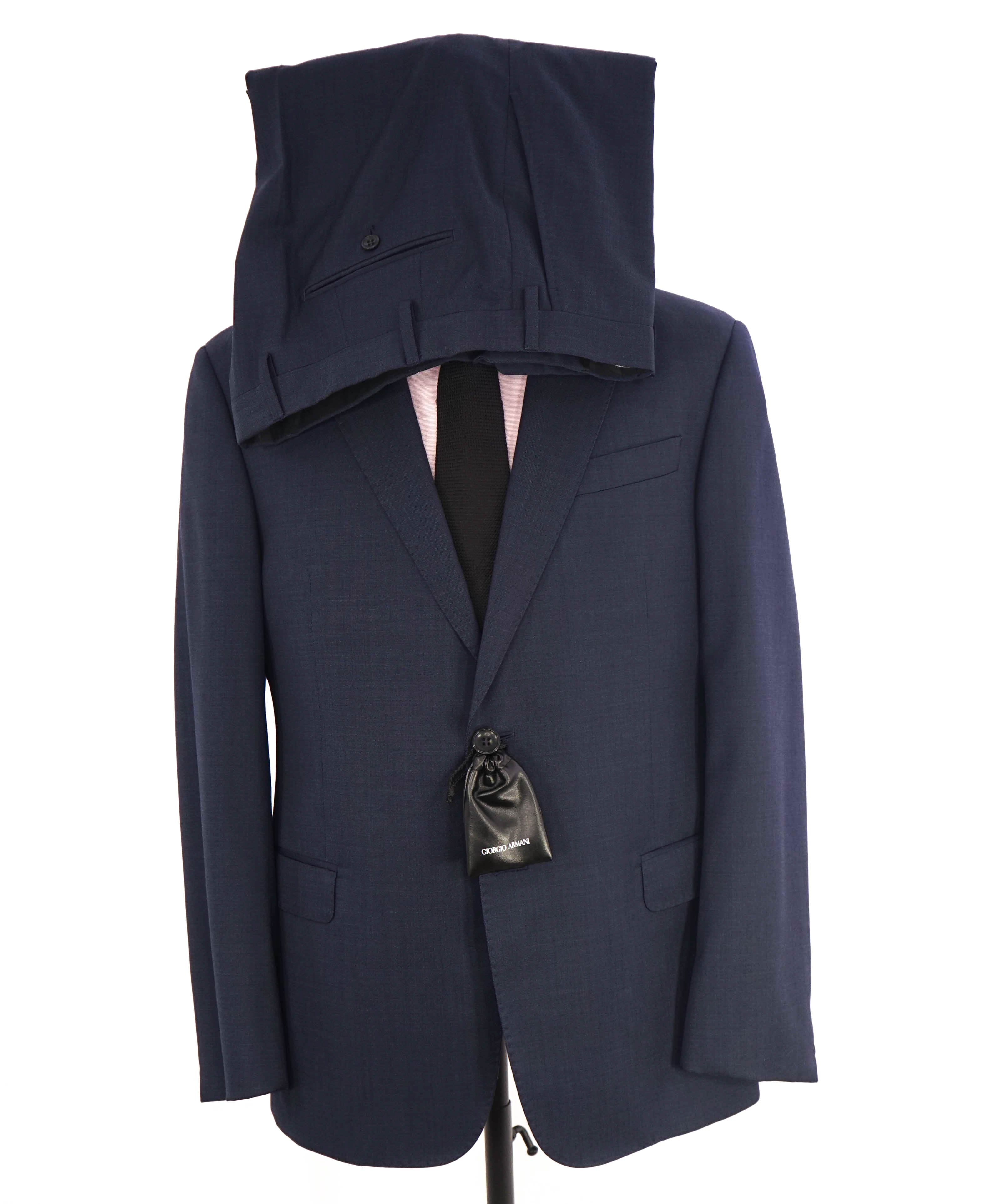 $3,795 GIORGIO ARMANI - "SOFT" Navy Blue Notch Lapel SUPER 150's Suit - 42S