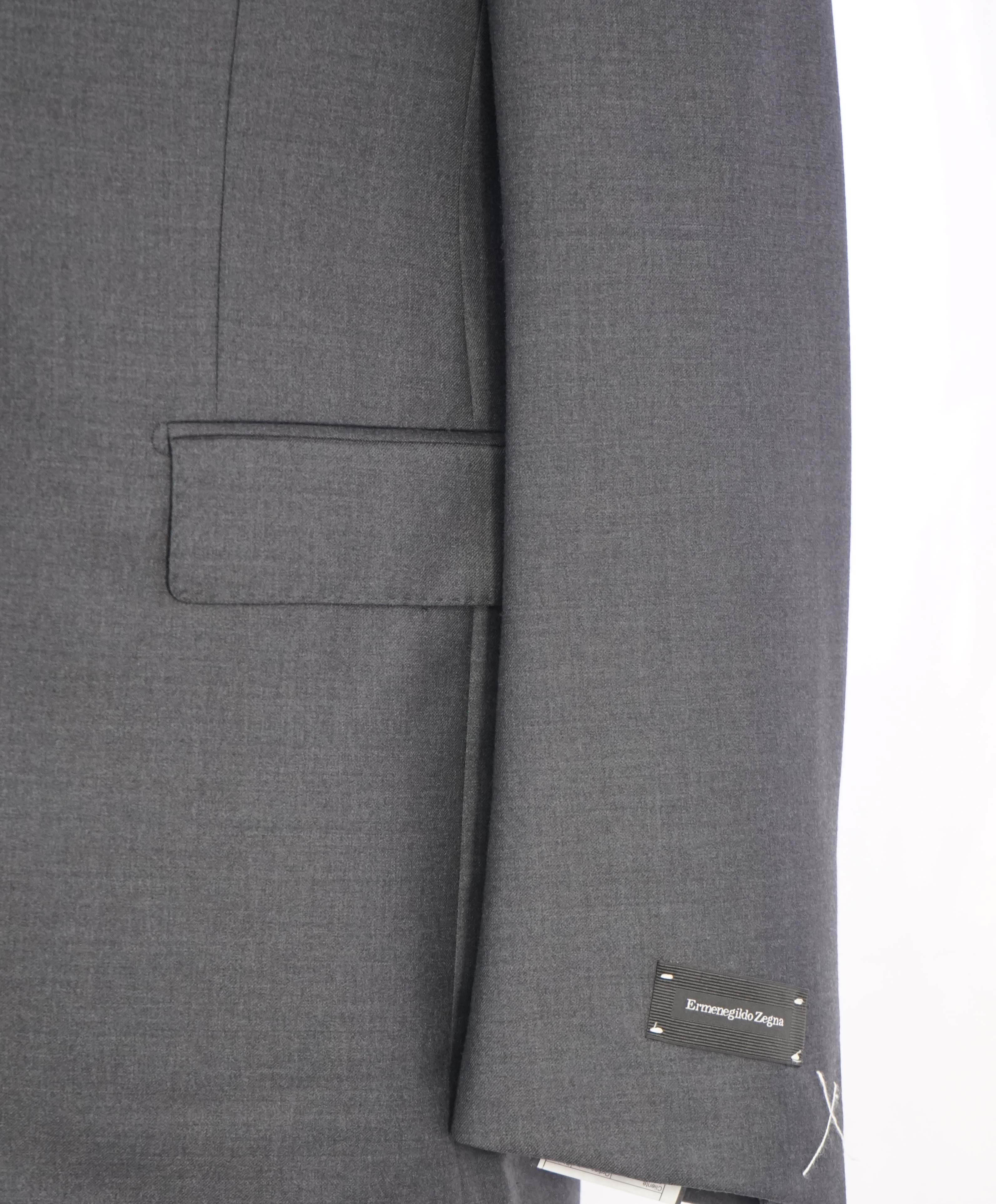 $3,250 ERMENEGILDO ZEGNA - "TROFEO" Solid Gray Blazer - 40S