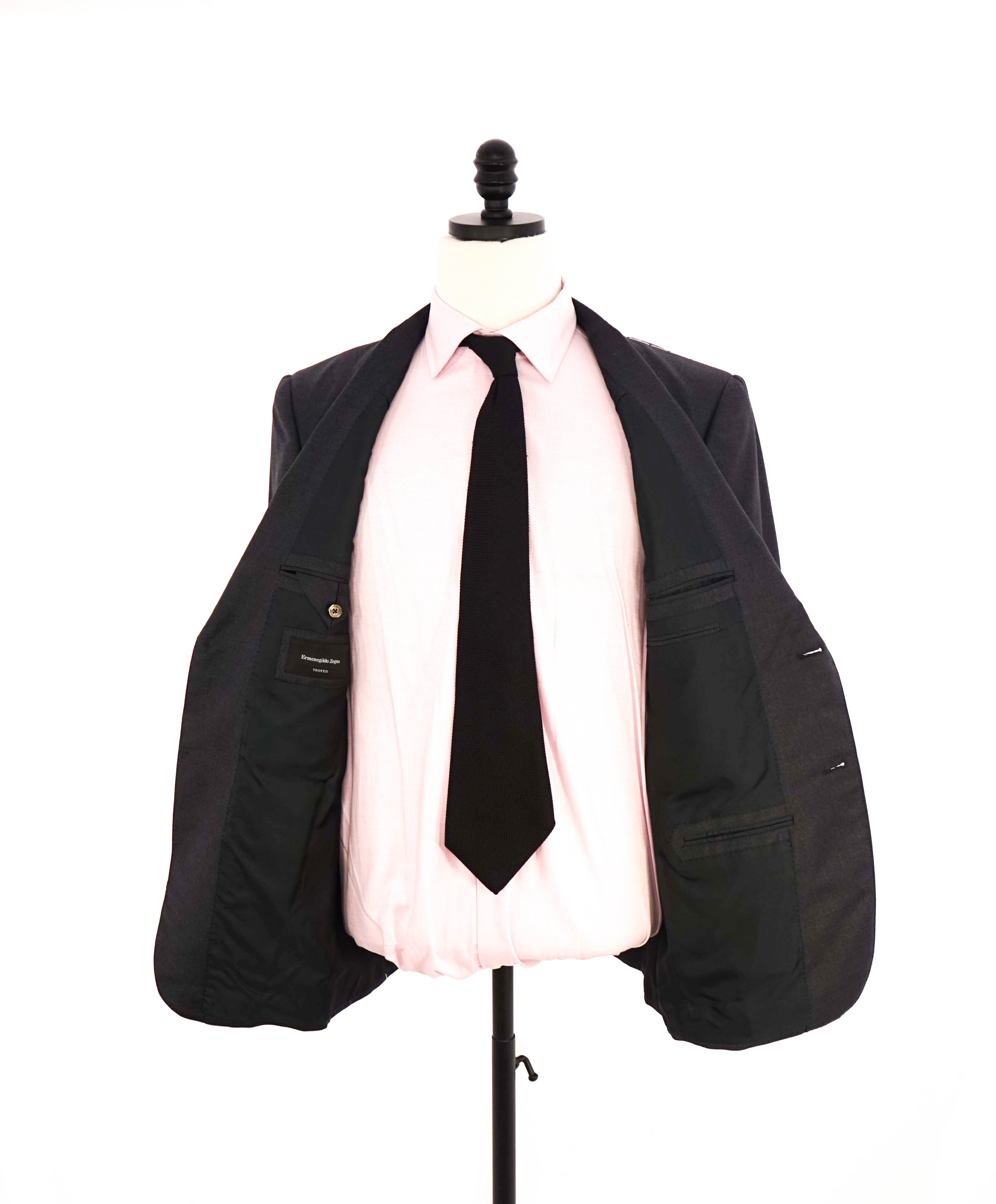 $3,250 ERMENEGILDO ZEGNA - "TROFEO" Solid Gray Blazer - 40S