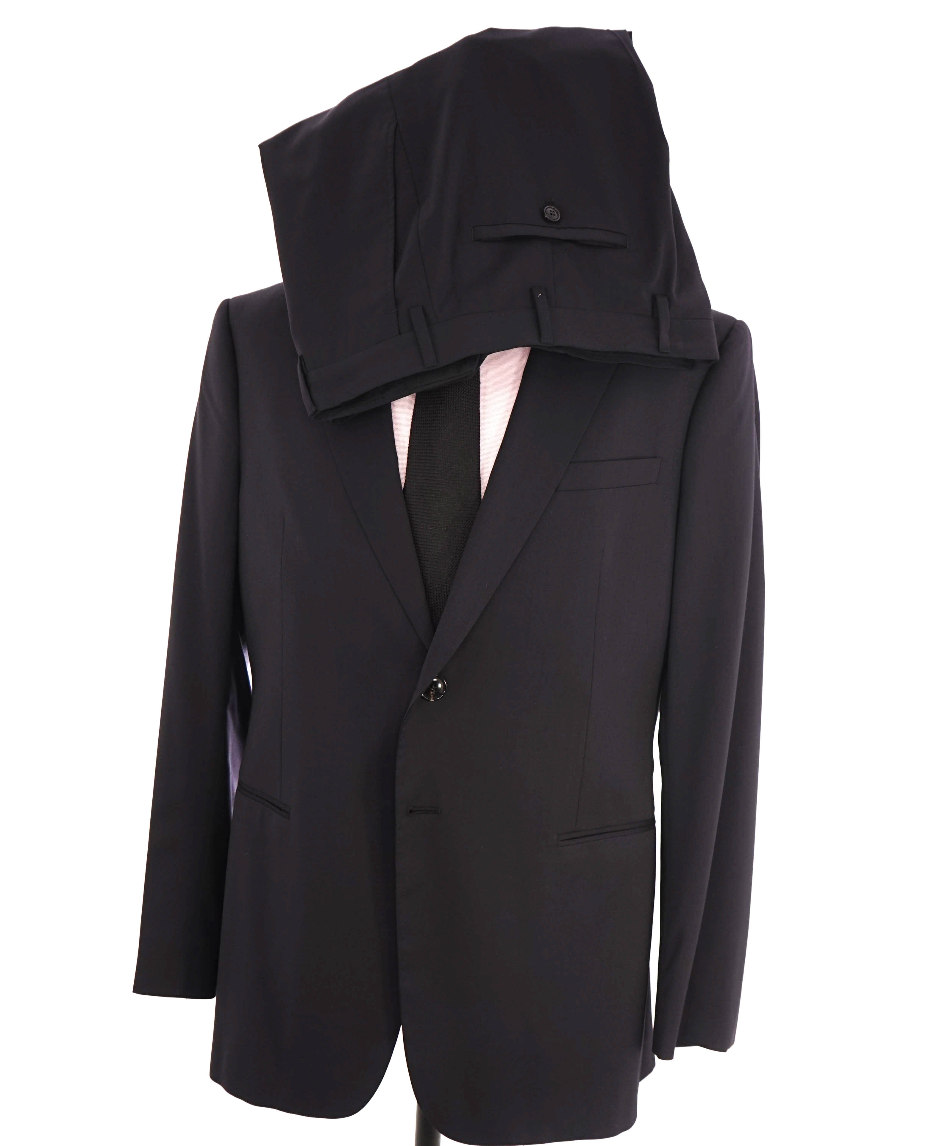 $3,795 GIORGIO ARMANI - "TAYLOR" Solid Navy Notch Lapel Super 150's Suit - 42R