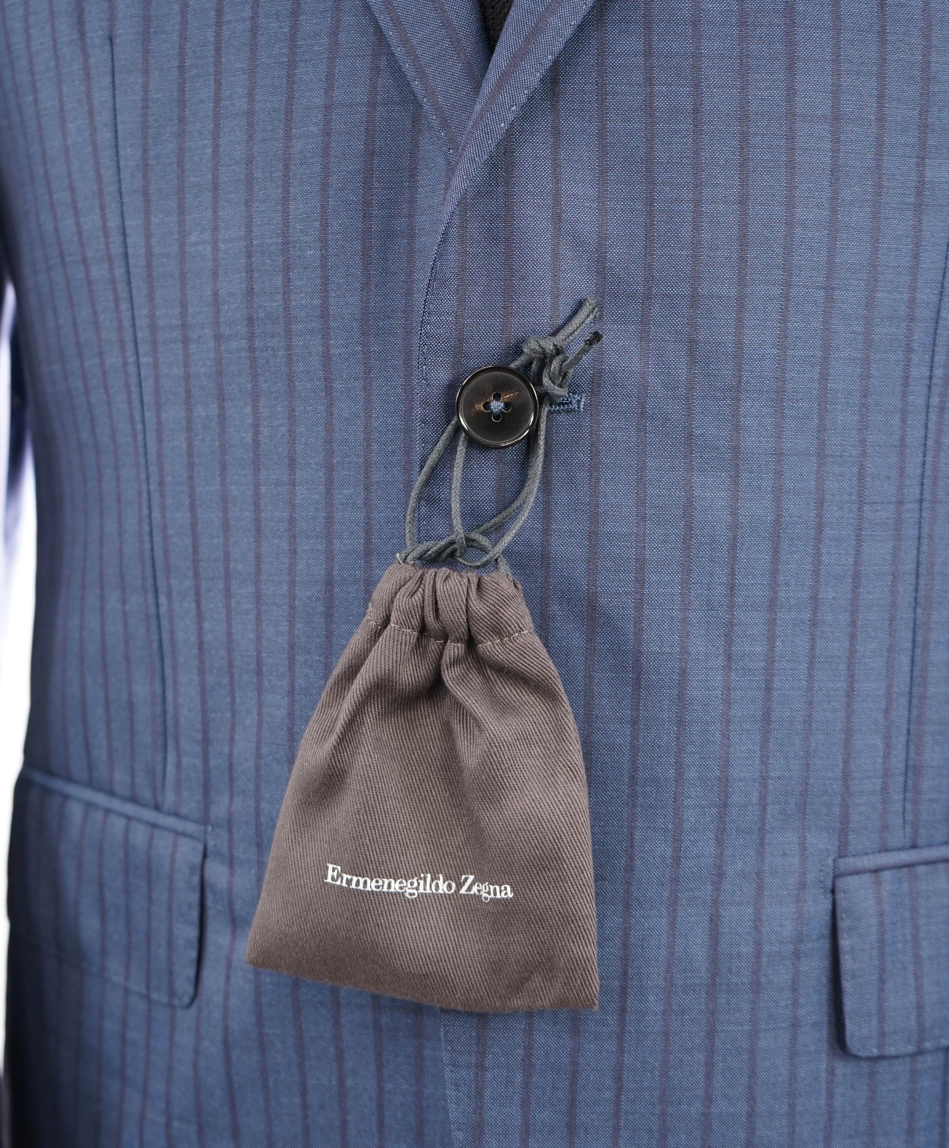 $3,995 ERMENEGILDO ZEGNA -"TROFEO 600" *Chalk Stripe* Blue Silk Suit - 38R