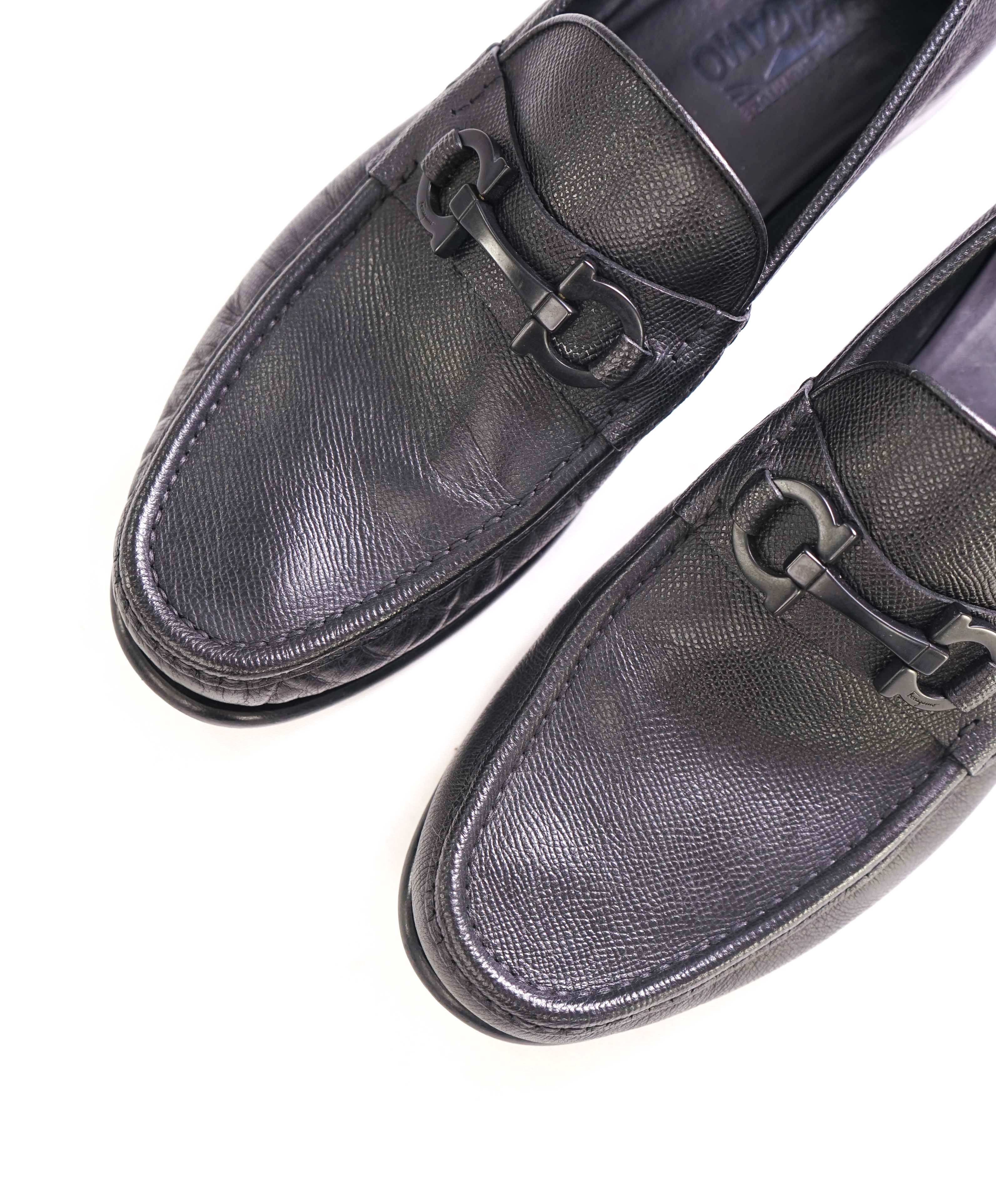 $895 SALVATORE FERRAGAMO - "CROWN" Black Gancini Bit Loafers - 11.5 D
