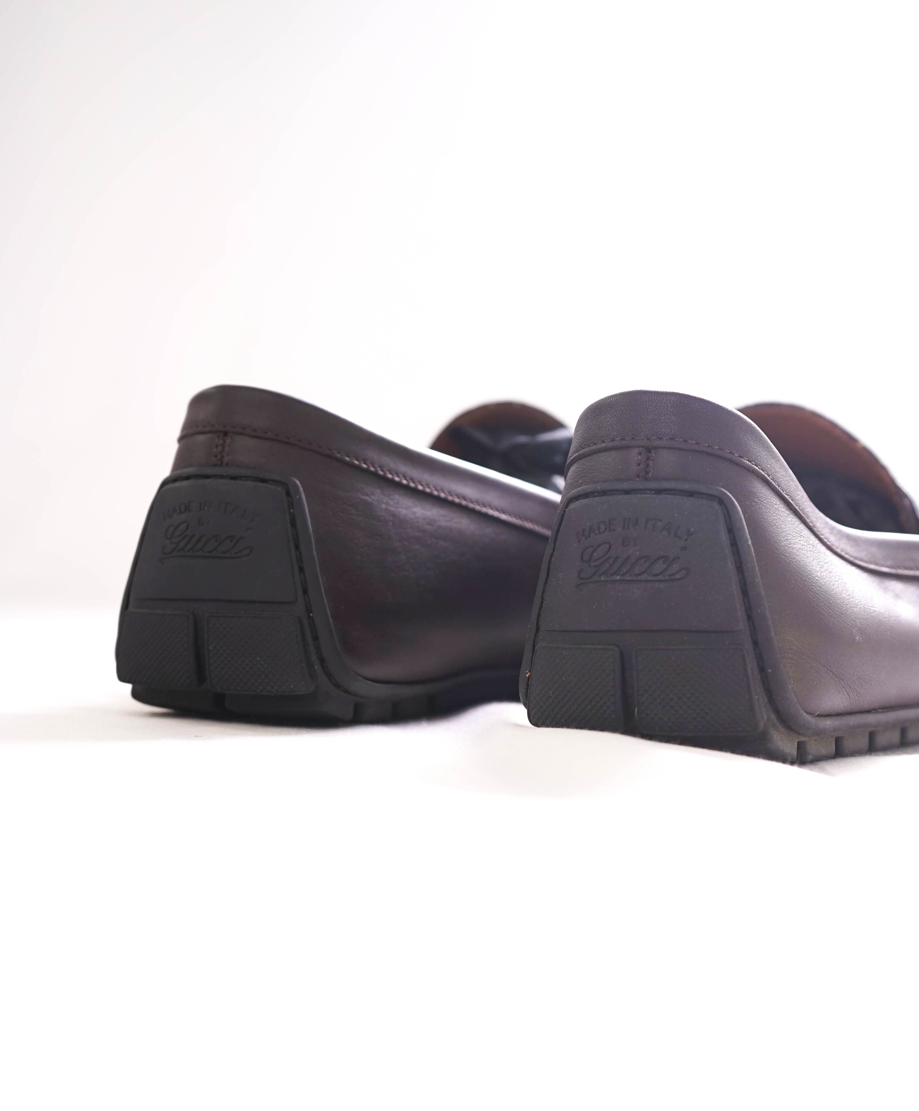$920 GUCCI - "GG Guccissima" Brown Leather Loafers - 8 US (7.5G)