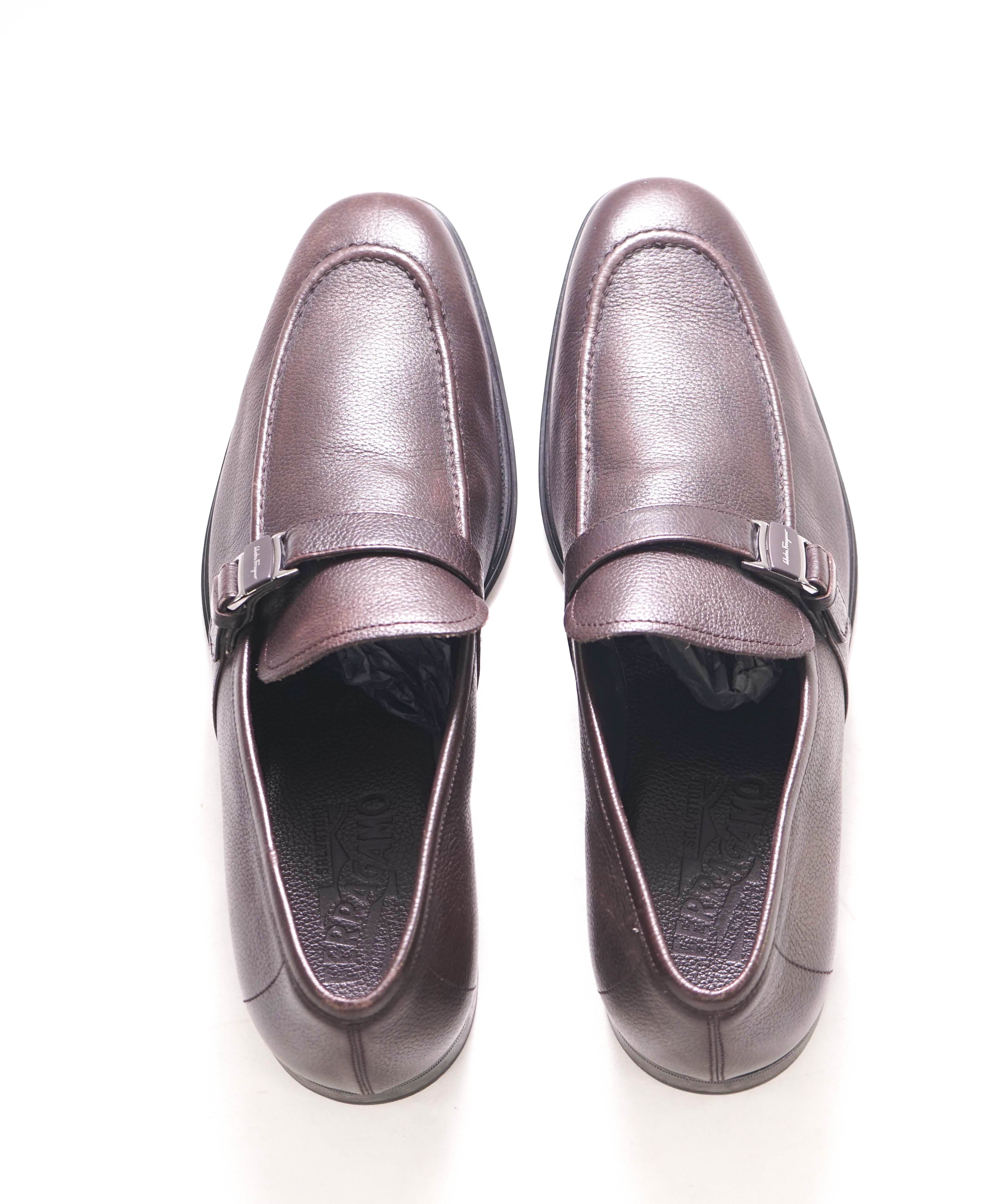 $850 SALVATORE FERRAGAMO - "SARDEGNA" Brown Pebbled Leather Loafers - 8.5 D