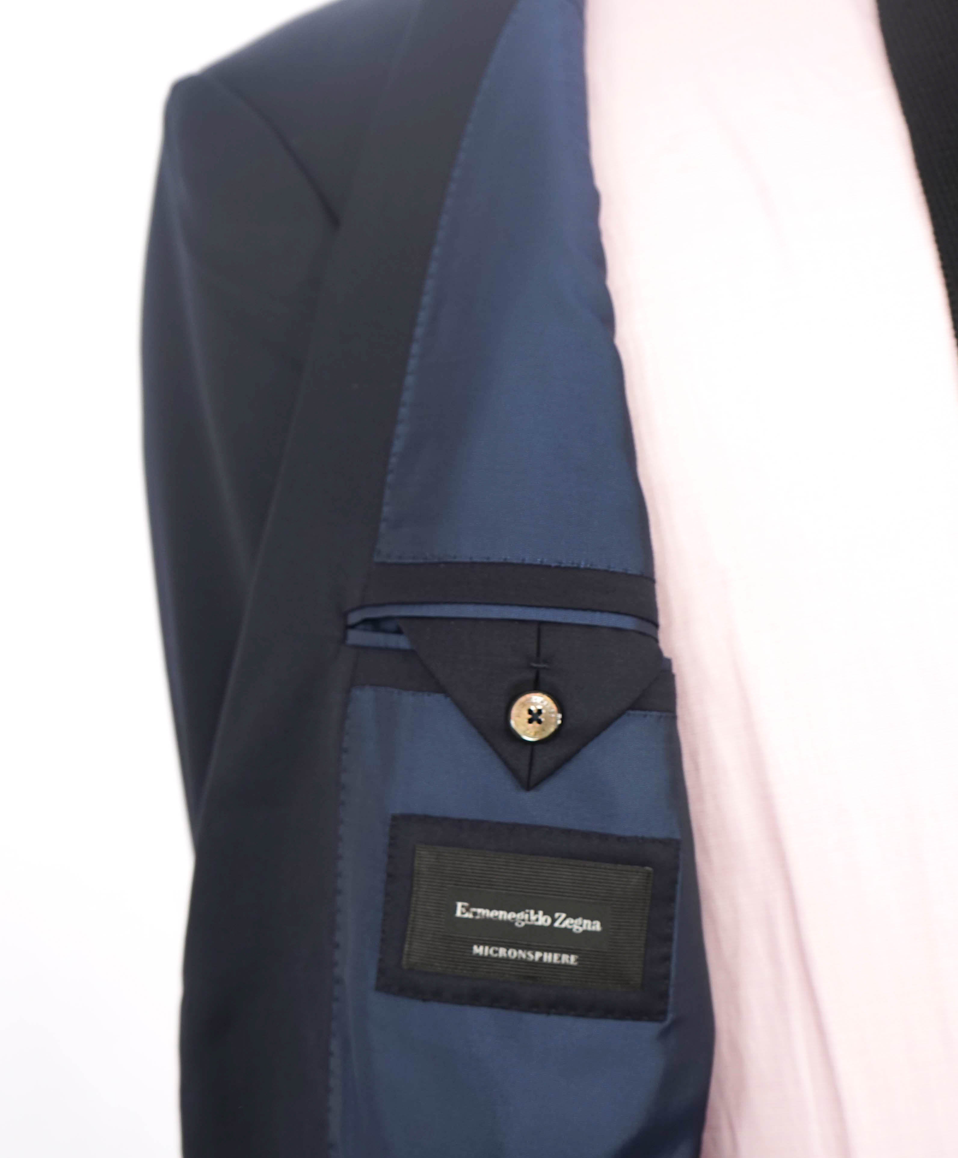 $3,250 ERMENEGILDO ZEGNA - "MICRONSPHERE" *Closet Staple* Navy Suit - 46R
