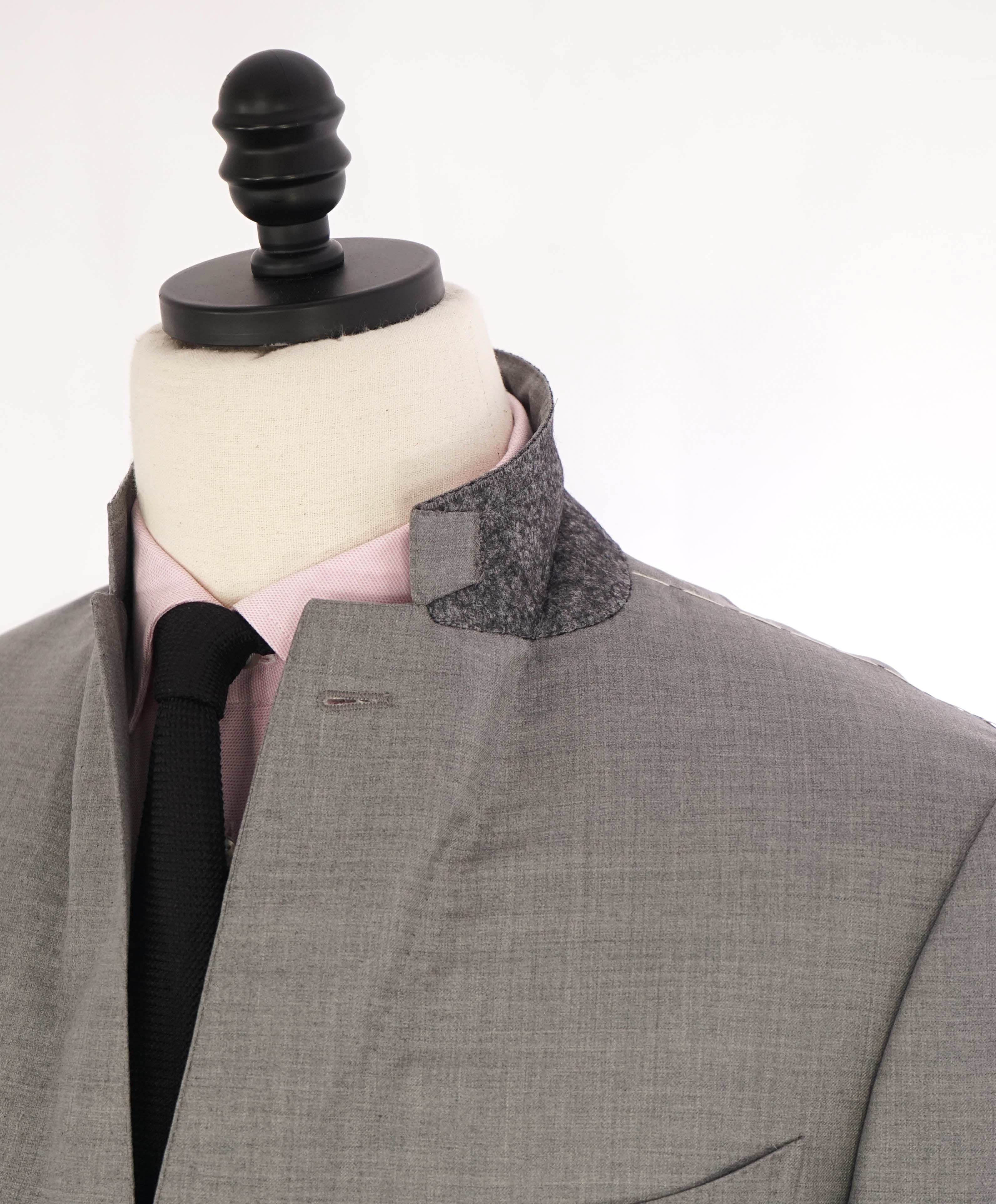 $3,495 ERMENEGILDO ZEGNA -"TROFEO" Light Gray Solid Blazer - 42R