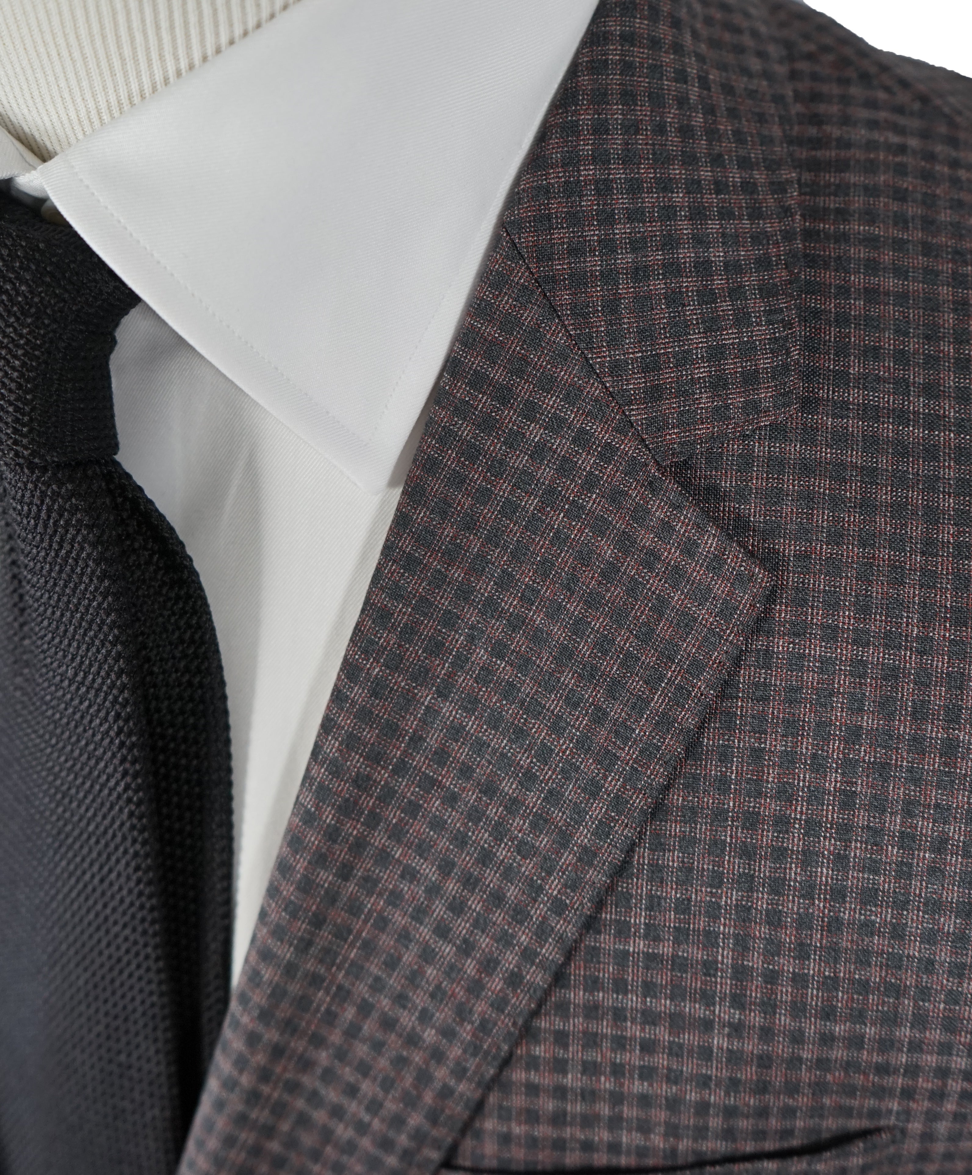 HUGO BOSS - Burgundy & Gray Unique Plaid Check Slim Suit - 40R