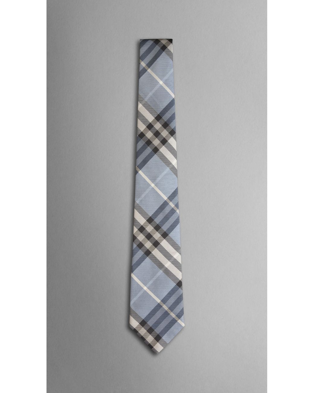 $230 BURBERRY - Made In London, England Premium Line Blue Plaid Tie - N/A