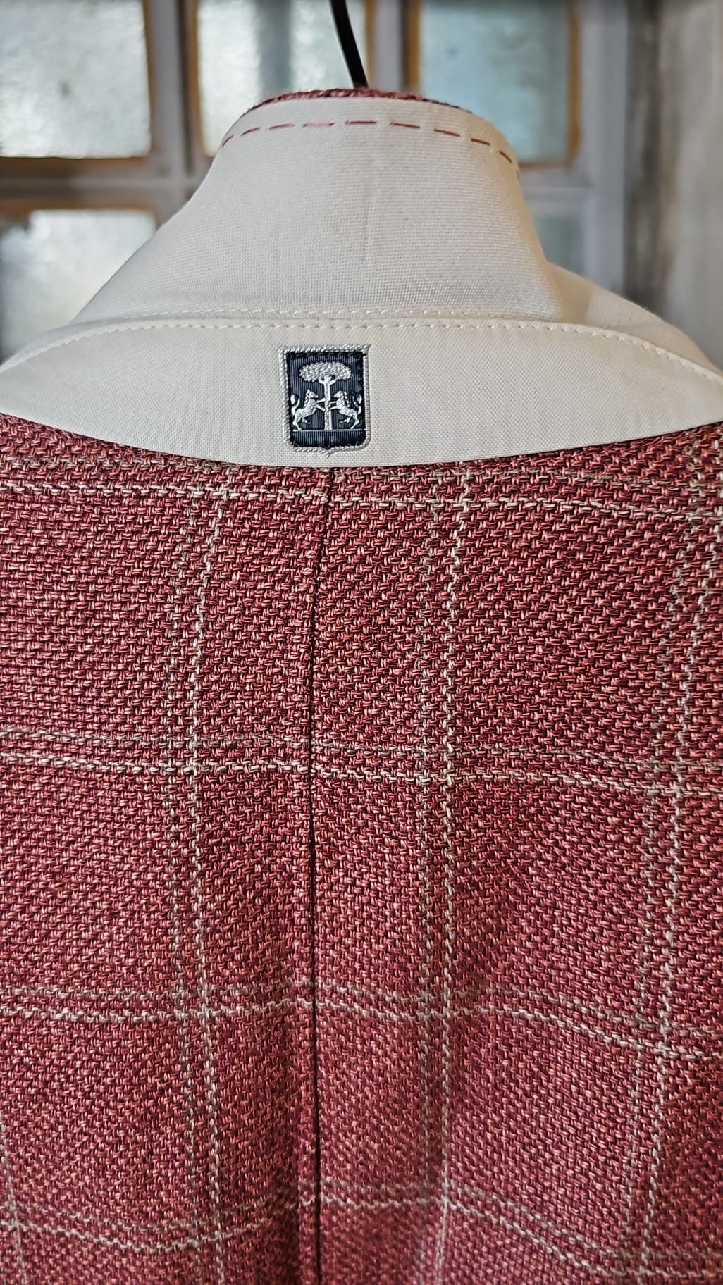 $1,595 CORNELIANI - Pink/Red LINEN/WOOL Logo Blazer - 40R
