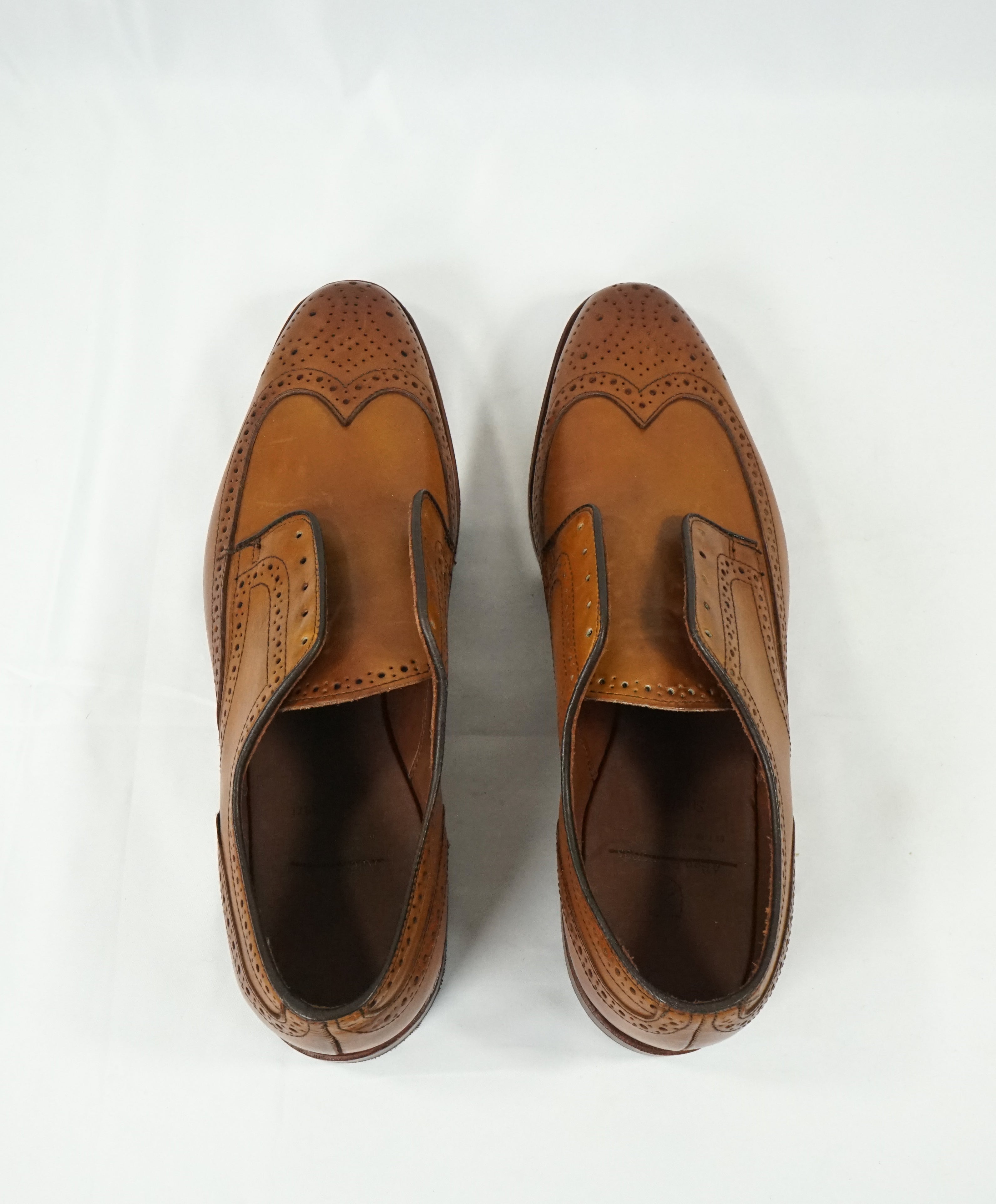 ALLEN EDMONDS - “Stuttgart” Brown Whiskey Leather Brogue Oxfords- 10.5 D