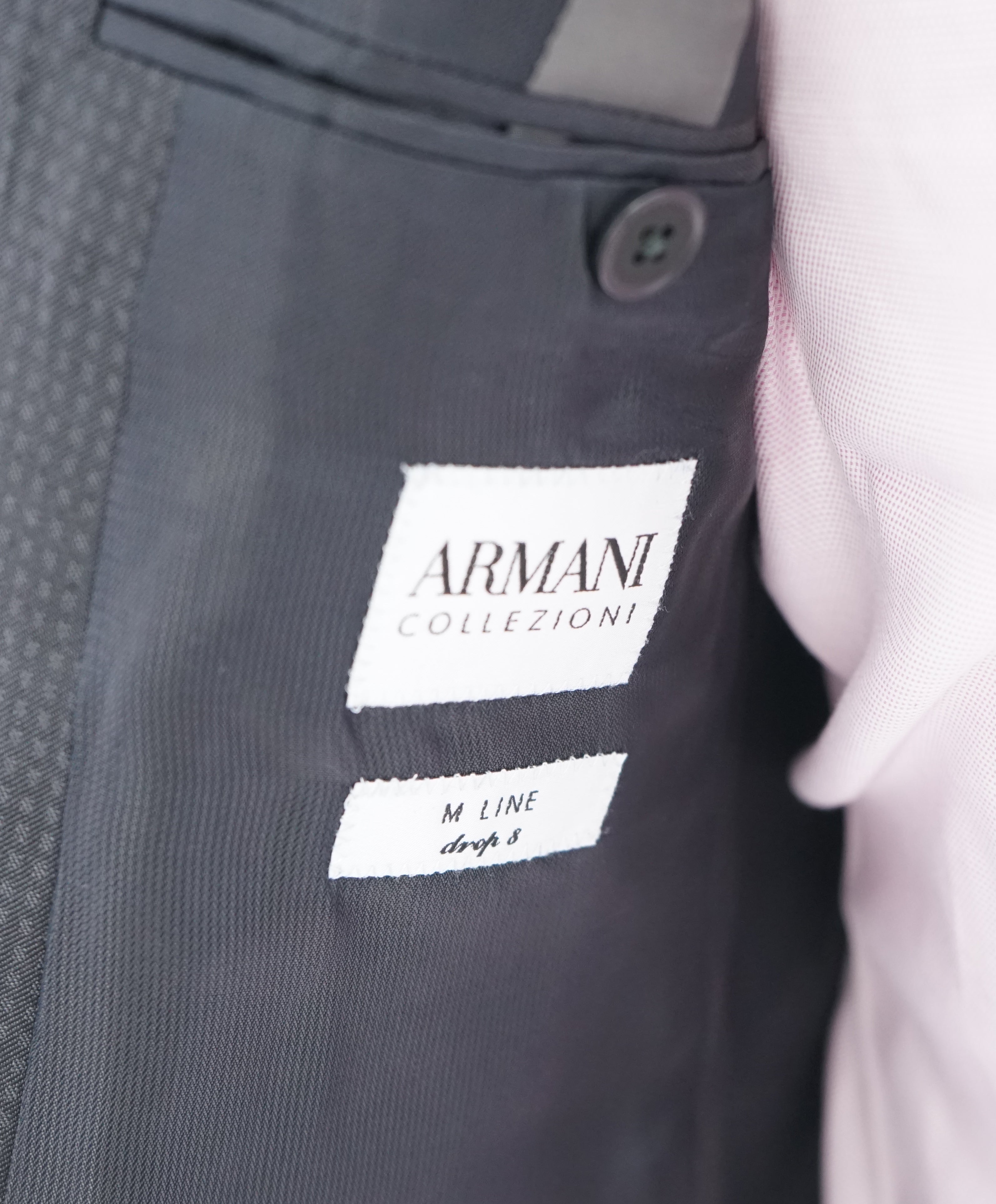 ARMANI COLLEZIONI - “M Line” Slim Gray Geometric Check 1-Button Suit - 40R
