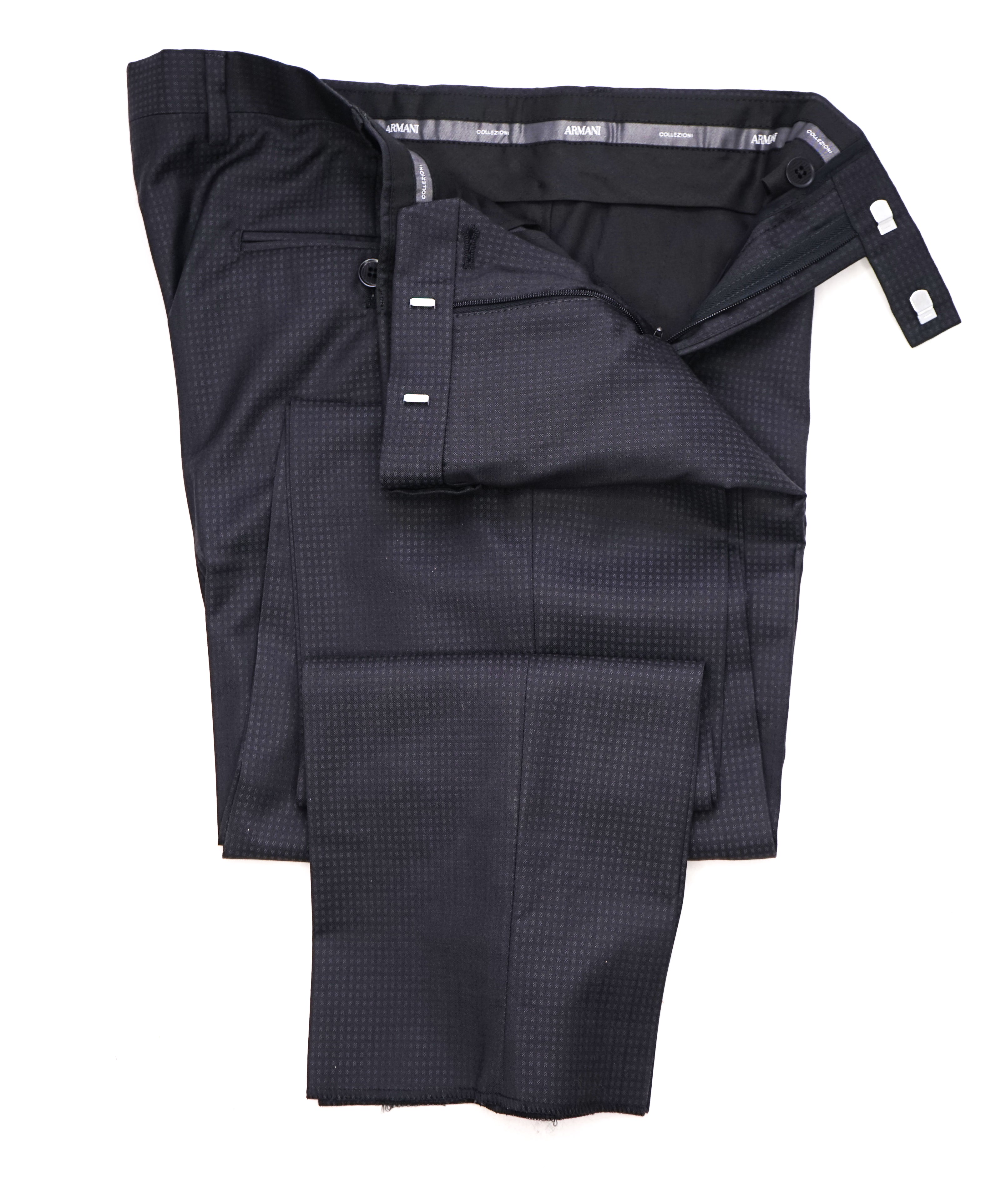 ARMANI COLLEZIONI - “M Line” Slim Gray Geometric Check 1-Button Suit - 40R
