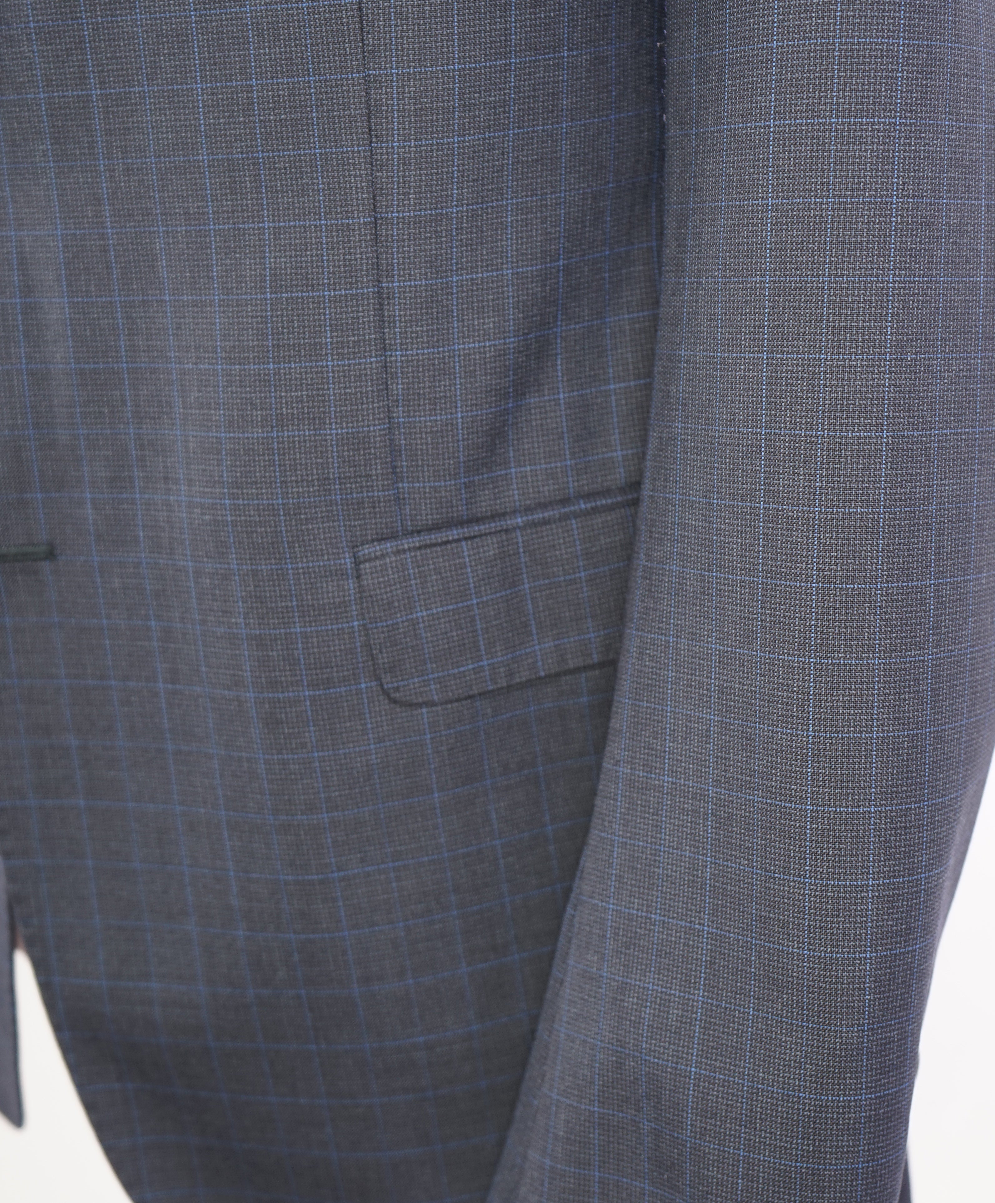 ARMANI COLLEZIONI - “M Line” Cobalt Blue Plaid Textured Woven Blazer - 46R
