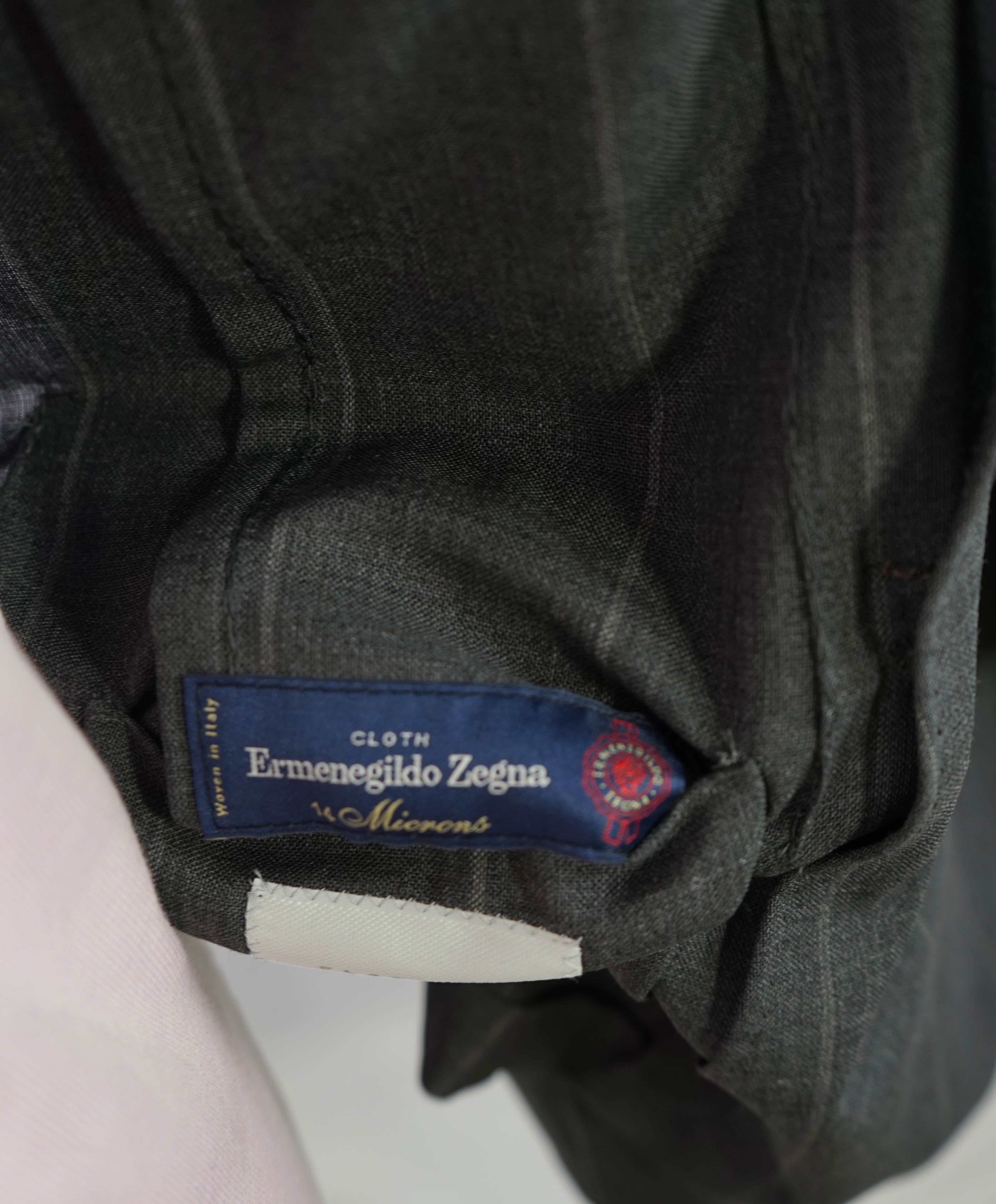 ELEVENTY - ERMENEGILDO ZEGNA Mohair *14 MICRONS* Blazer - 44US