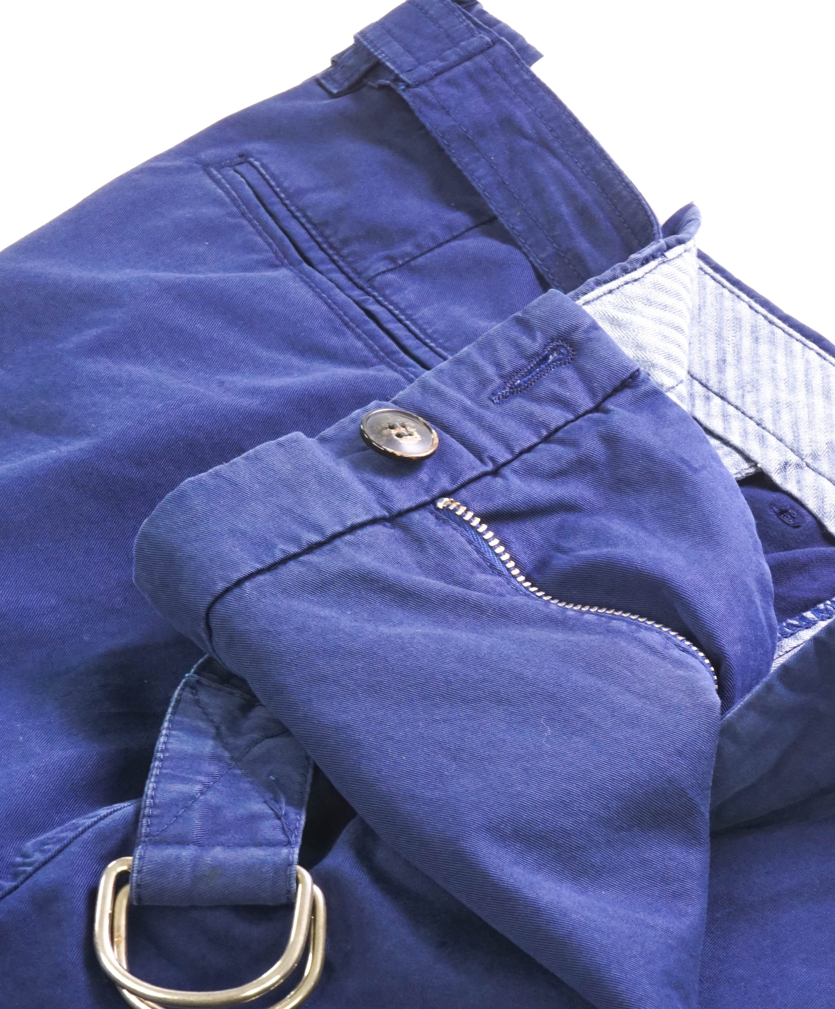 ELEVENTY - Cotton/Elastane *D RING BELTED* Chino Shorts Pants - 34W
