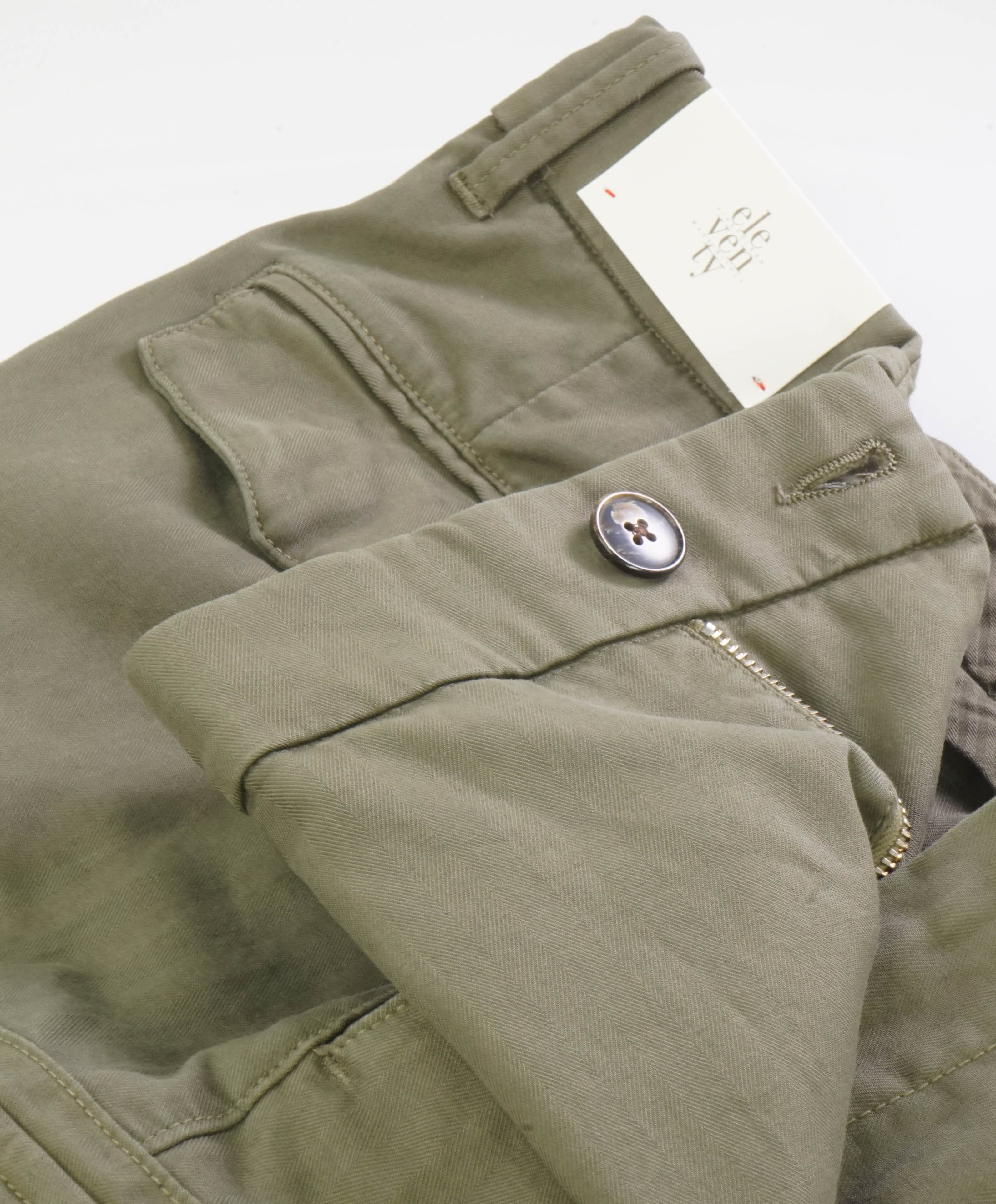 ELEVENTY - COTTON BERMUDA Herringbone Cargo Chino Shorts Pants  - 33W