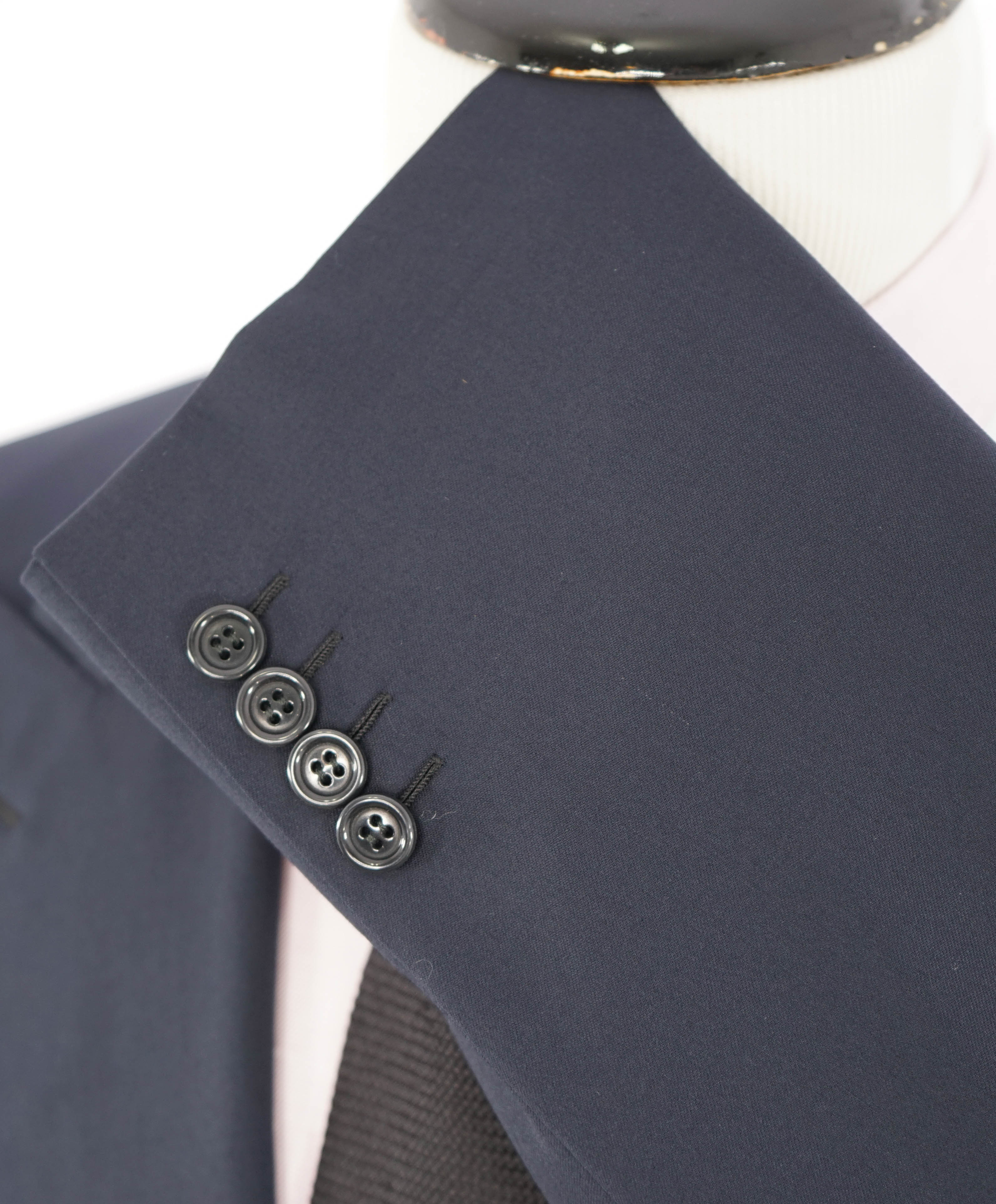 BRIONI - "FLAMINIO" Navy Blue HAND MADE IN ITALY Double Breasted Suit- 50R US