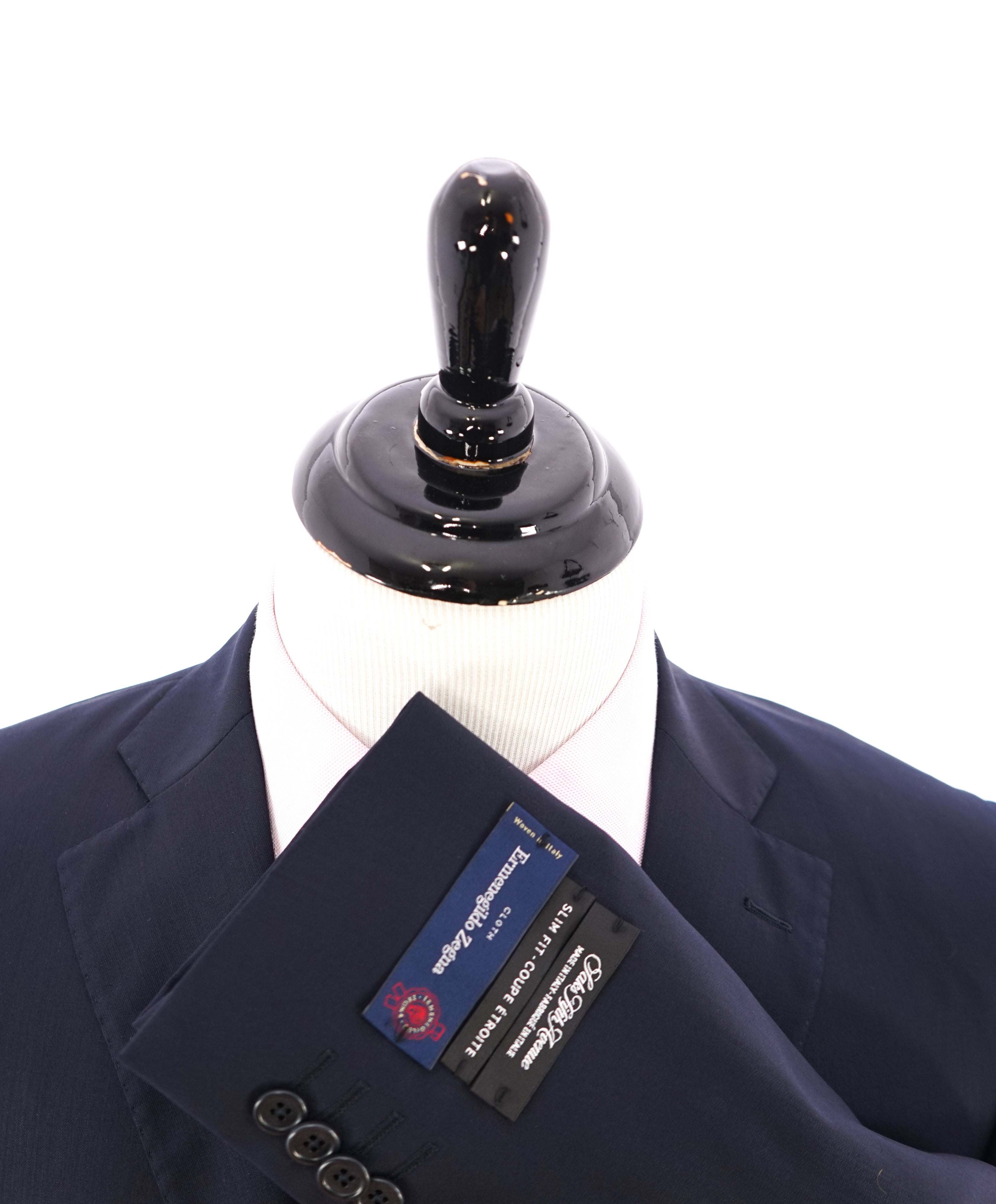 ERMENEGILDO ZEGNA - By SAKS FIFTH AVENUE "Slim" SILK BLEND Navy Suit - 38S