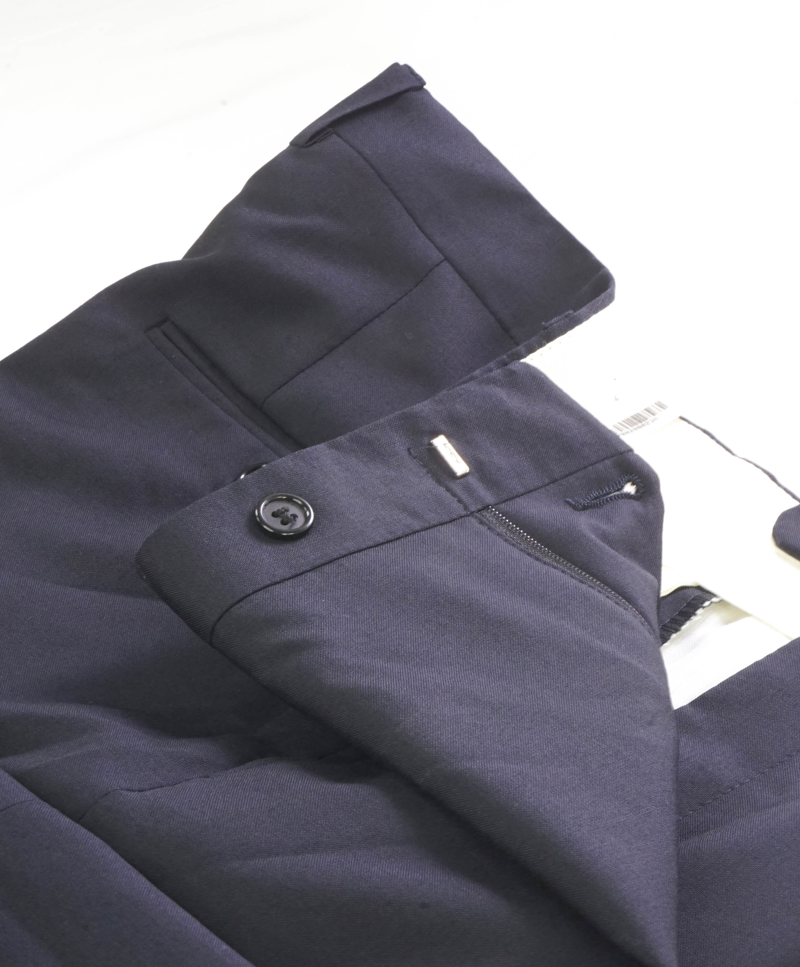 HICKEY FREEMAN - Black *CLOSET STAPLE* Wool Flat Front Dress Pants - 32W