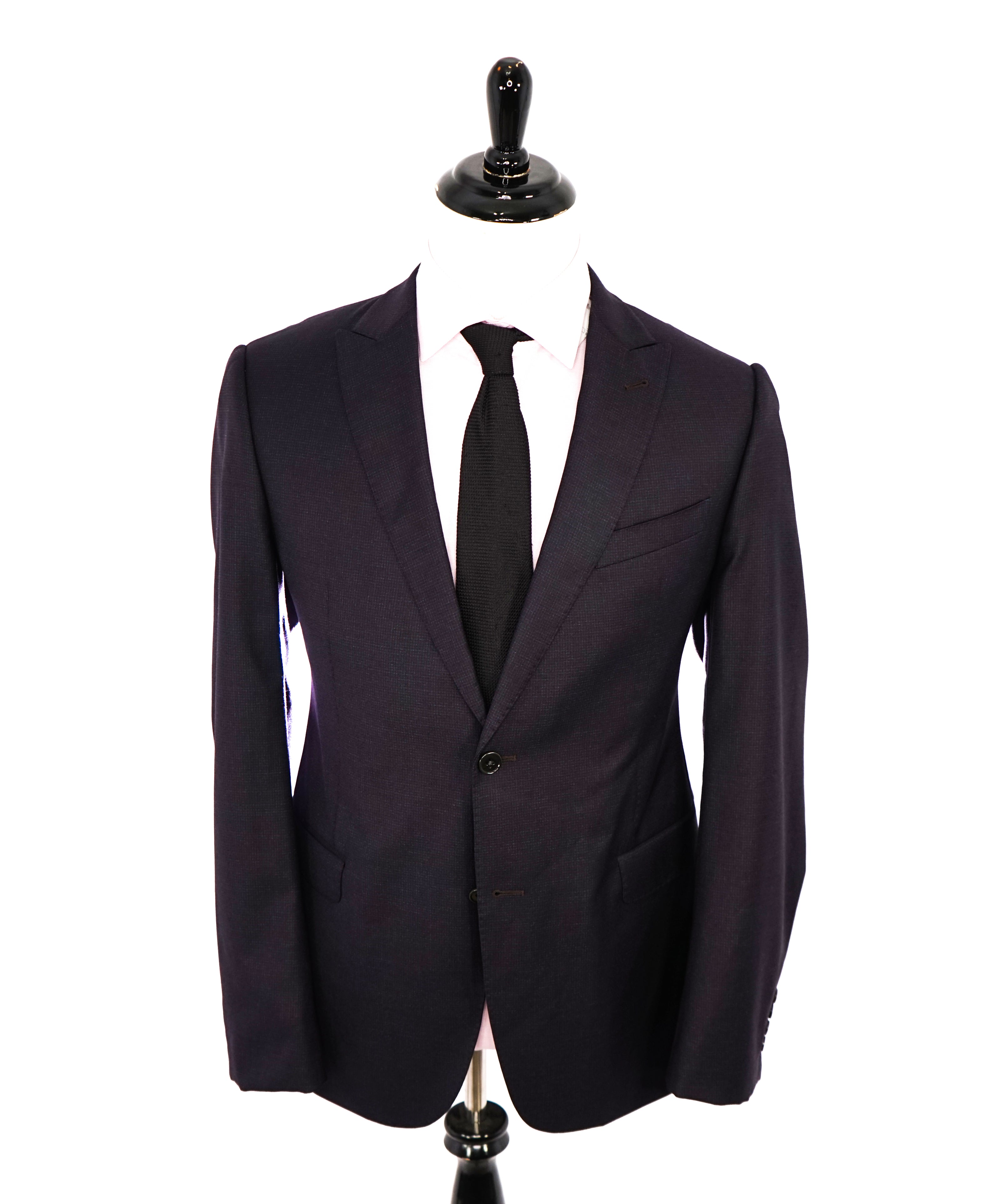 ARMANI COLLEZIONI - "M Line" Burgundy Check Peak Lapel Suit - 42L