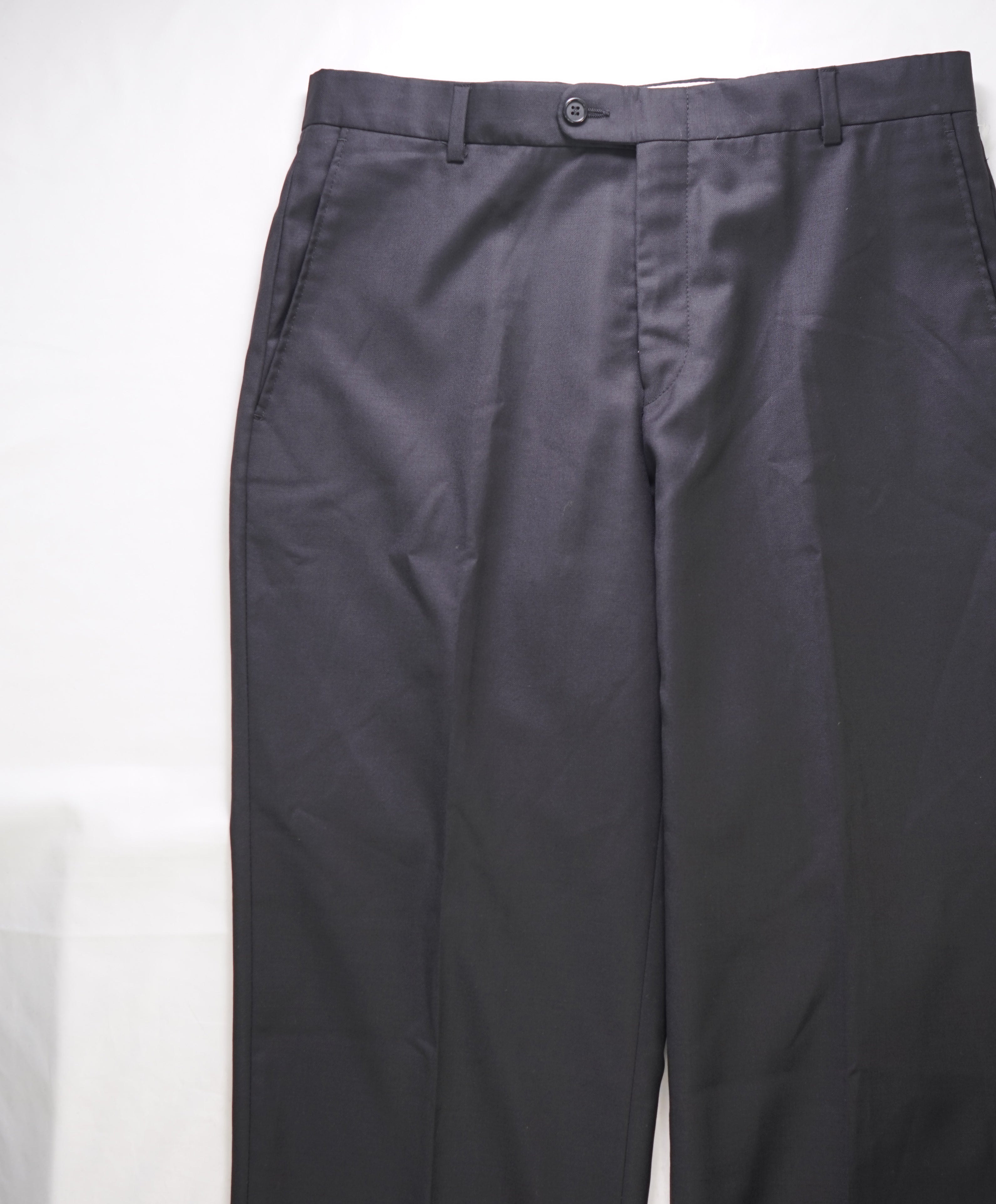 HICKEY FREEMAN - Black *CLOSET STAPLE* Wool Flat Front Dress Pants - 32W