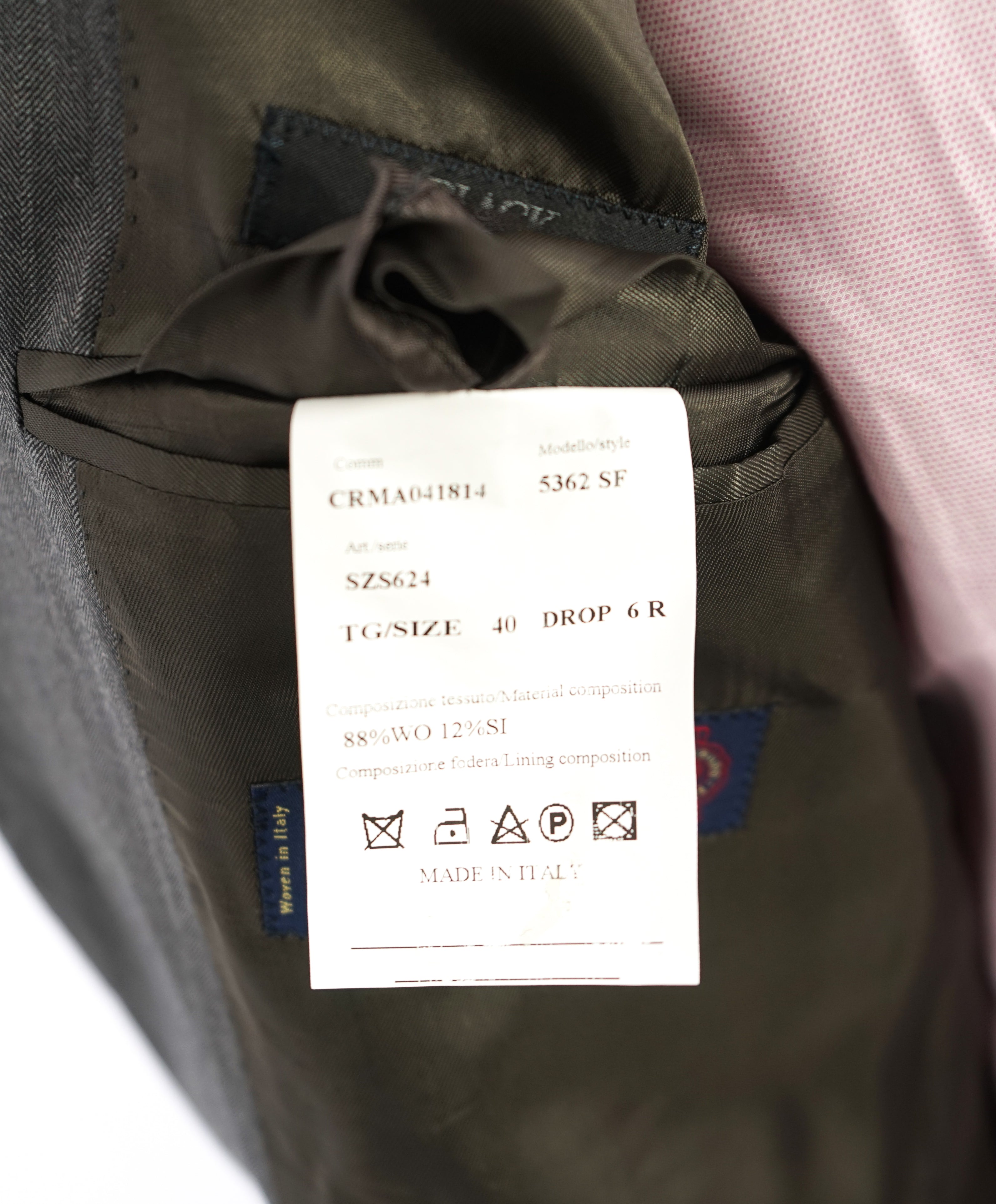 ERMENEGILDO ZEGNA - "SILK" SAKS FIFTH AVENUE Gray Herringbone Suit - 40R