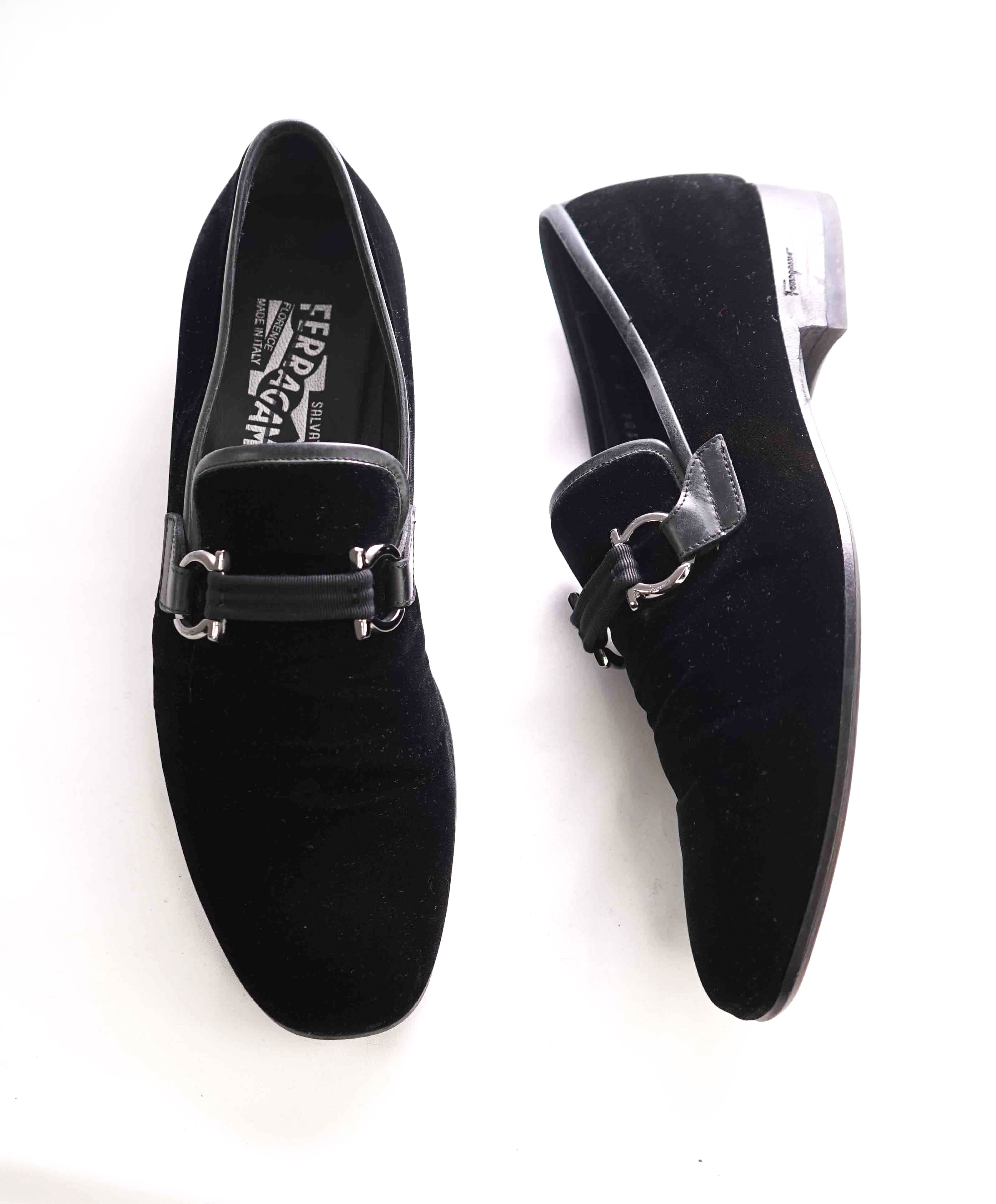 SALVATORE FERRAGAMO - Velvet "PARTY" Black Smoking Loafers - 7 D