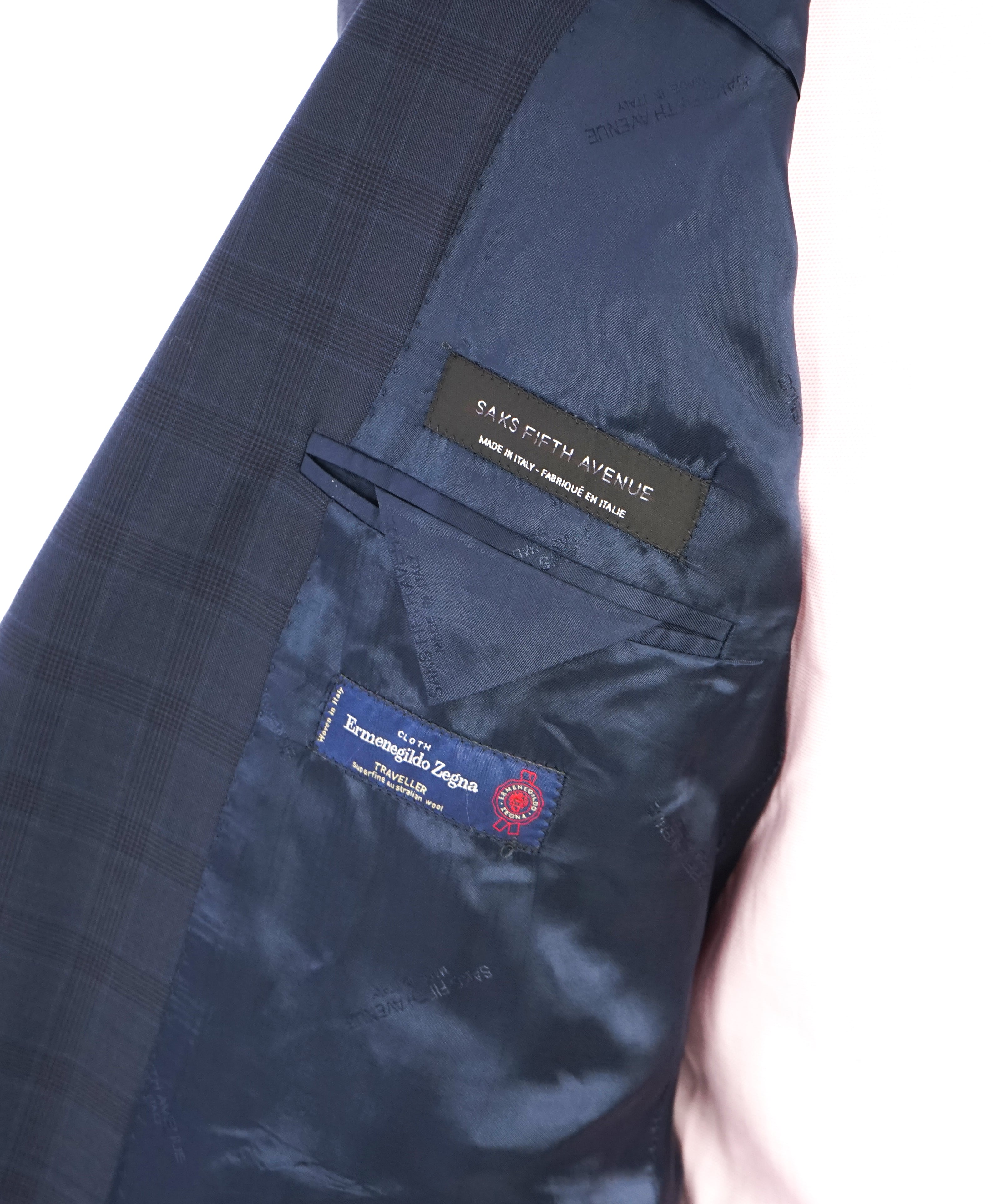 ERMENEGILDO ZEGNA - By SAKS FIFTH AVENUE "Tailored Fit" Blue Plaid Suit - 44R