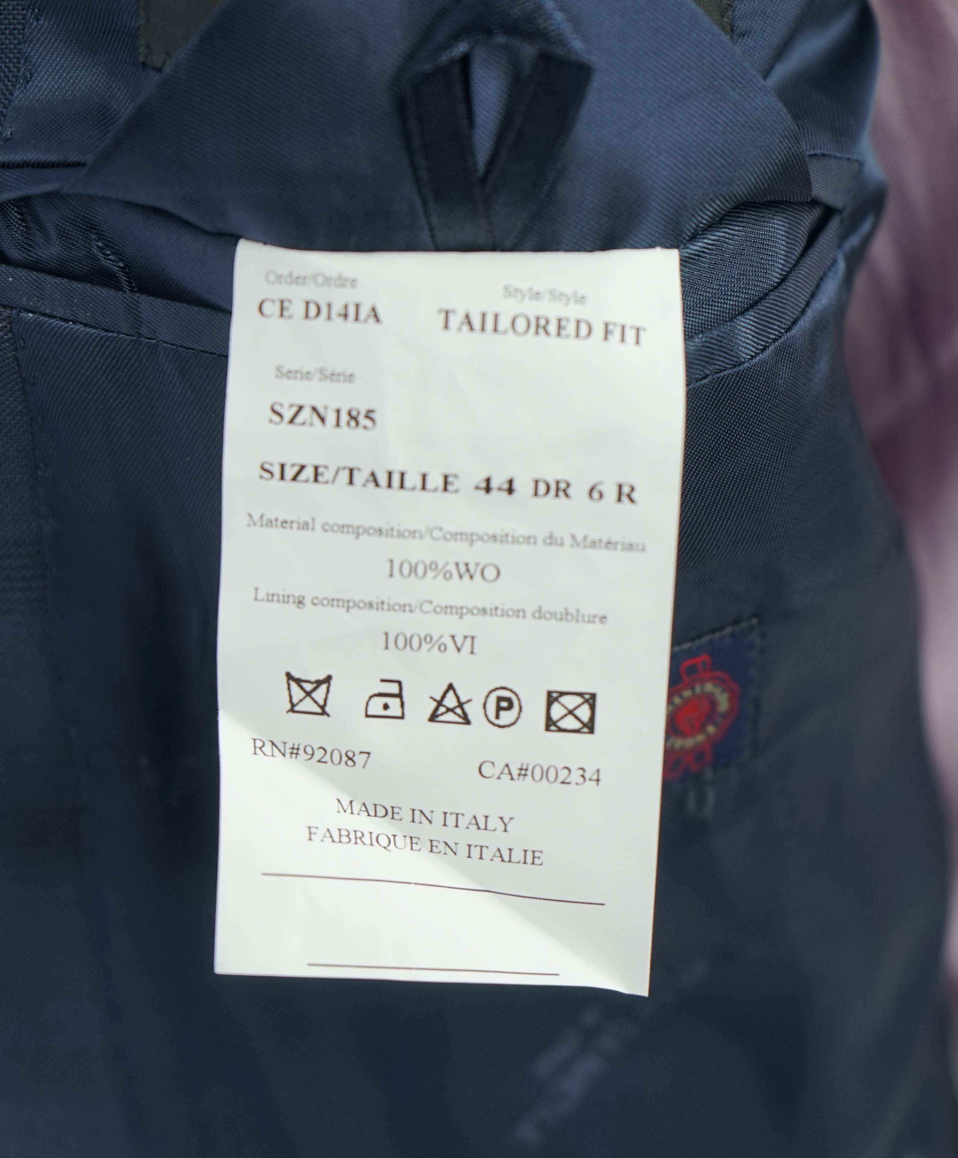 ERMENEGILDO ZEGNA - By SAKS FIFTH AVENUE "Tailored Fit" Blue Plaid Suit - 44R