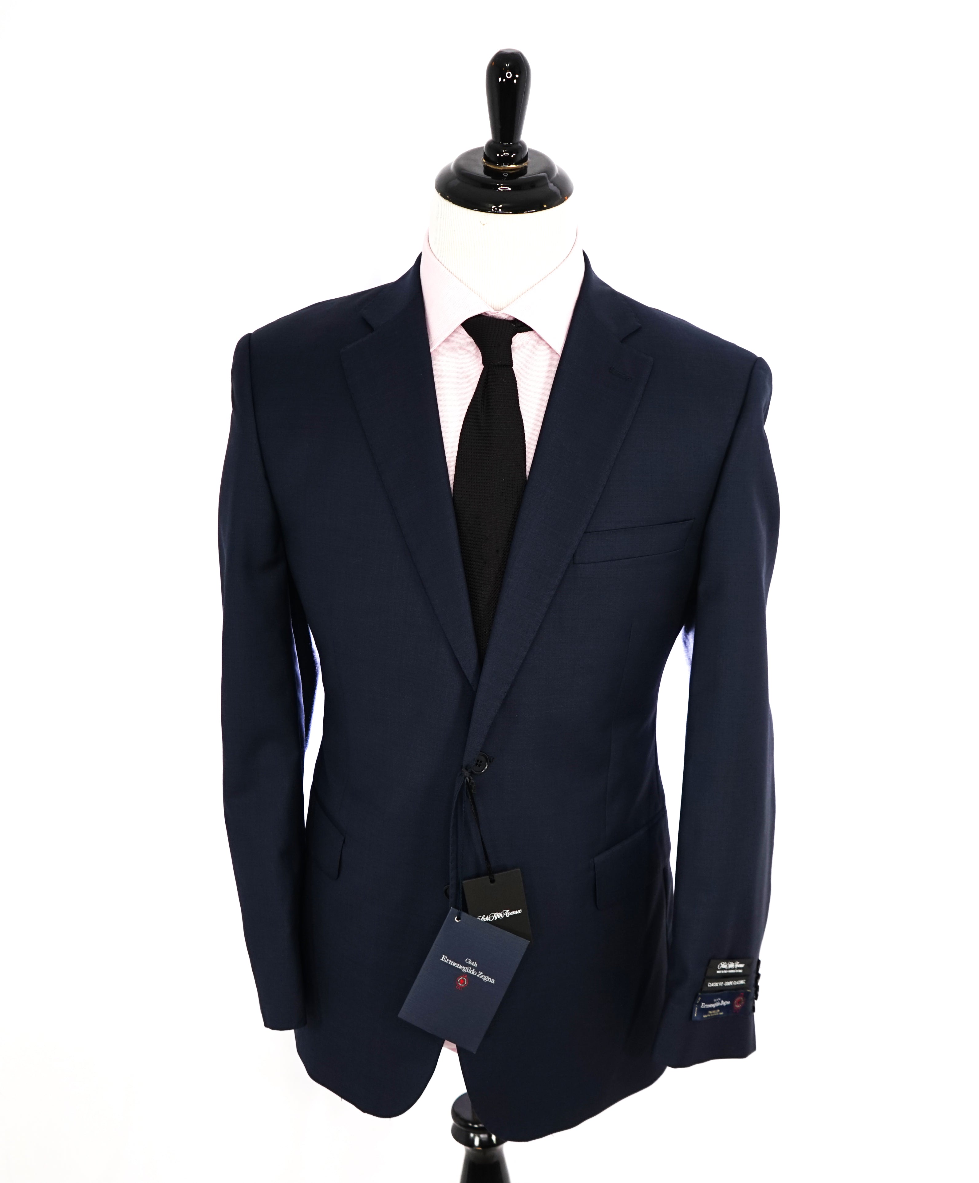 ERMENEGILDO ZEGNA - By SAKS FIFTH AVENUE *TRAVELLER* "Classic" Medium Blue Suit - 42R