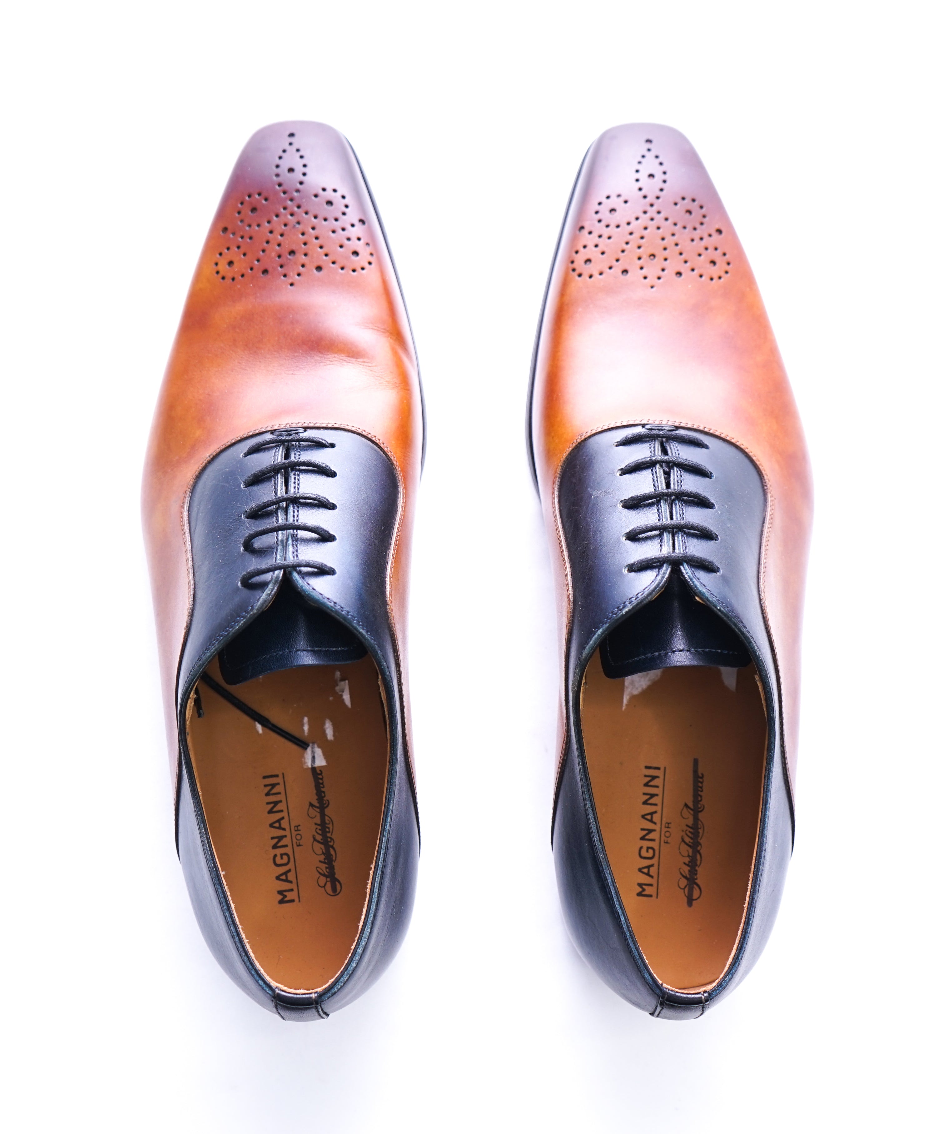 MAGNANNI - Slim Silhouette Detailed Brown & Navy Bi-Color Oxfords - 8