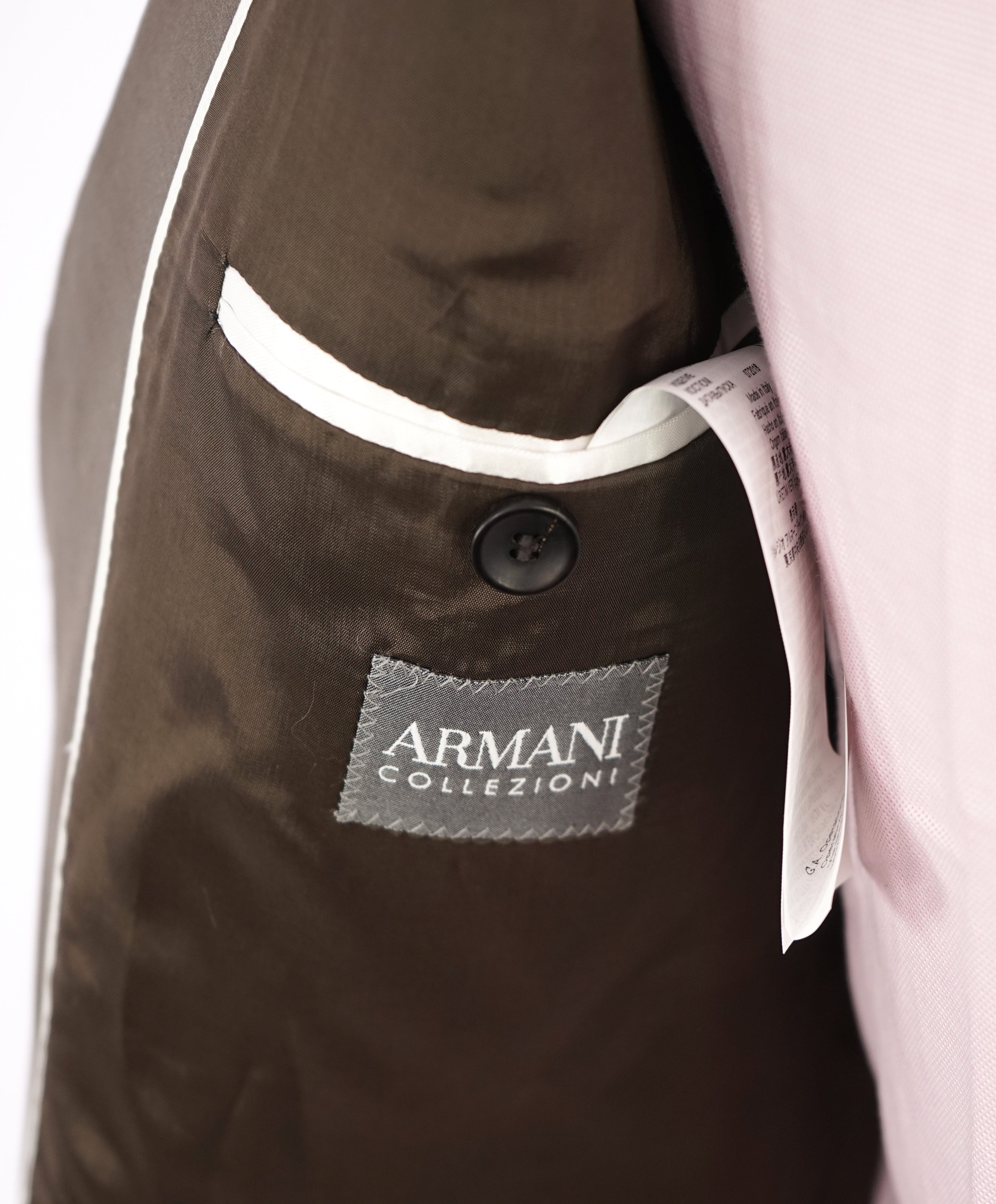 ARMANI COLLEZIONI - Peak Lapel 1-Button Taupe Stone Suit "Slim Drop 8"- 44R