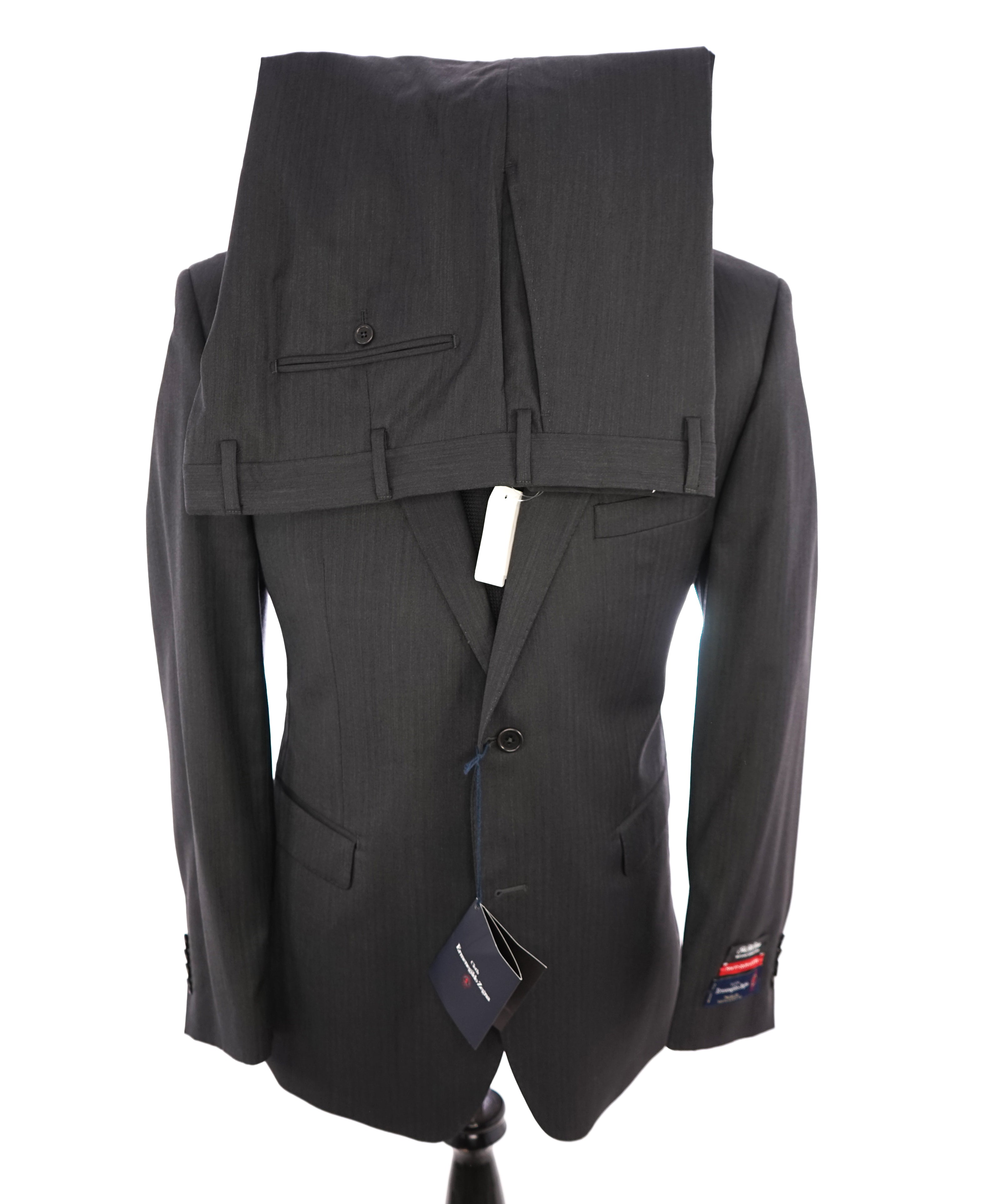 ERMENEGILDO ZEGNA - By SAKS FIFTH AVENUE Herringbone Gray Suit - 44R