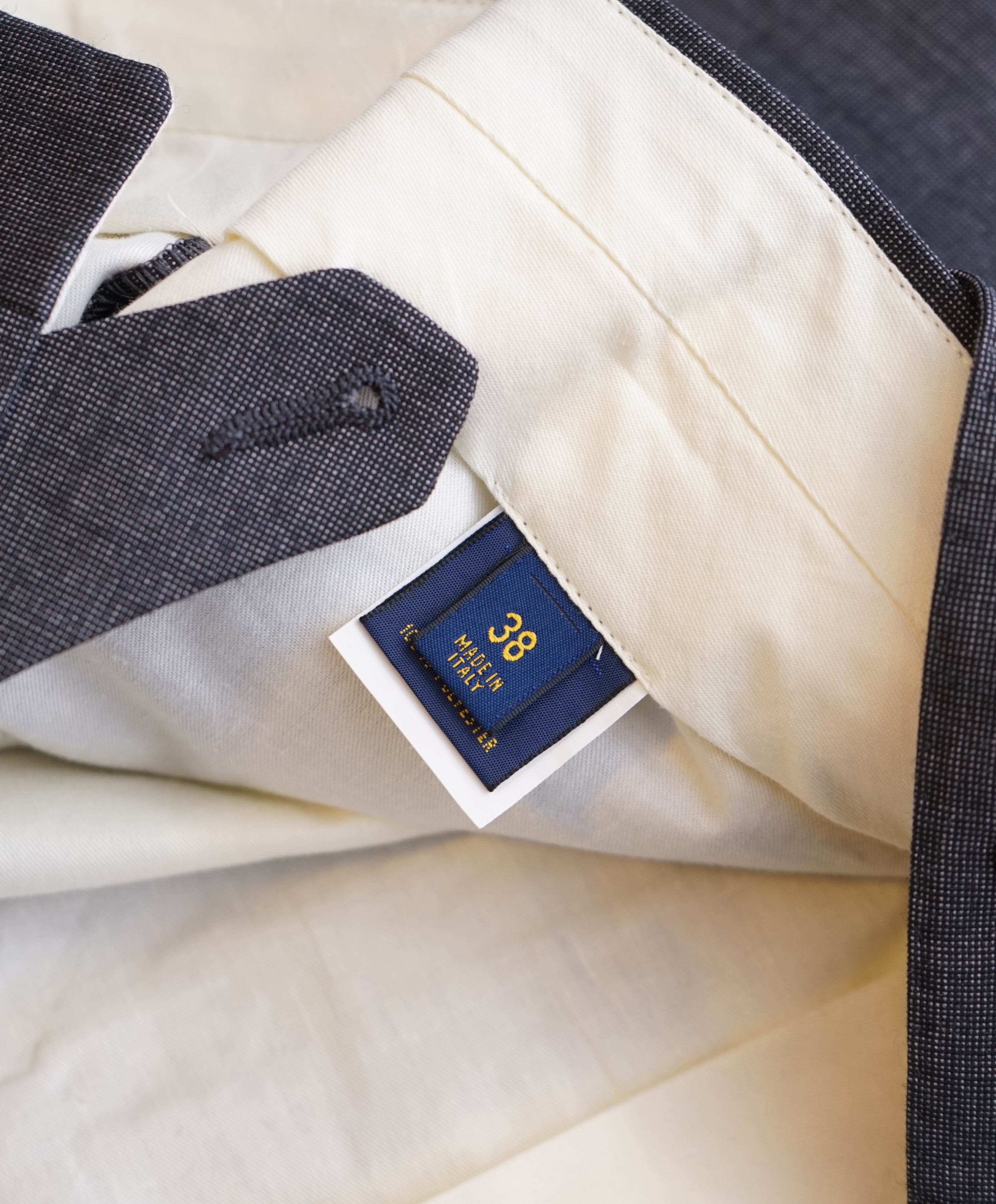 $1,095 RALPH LAUREN BLUE LABEL "POLO" Gray Wool Suit W Side Tabs - 42R 38W